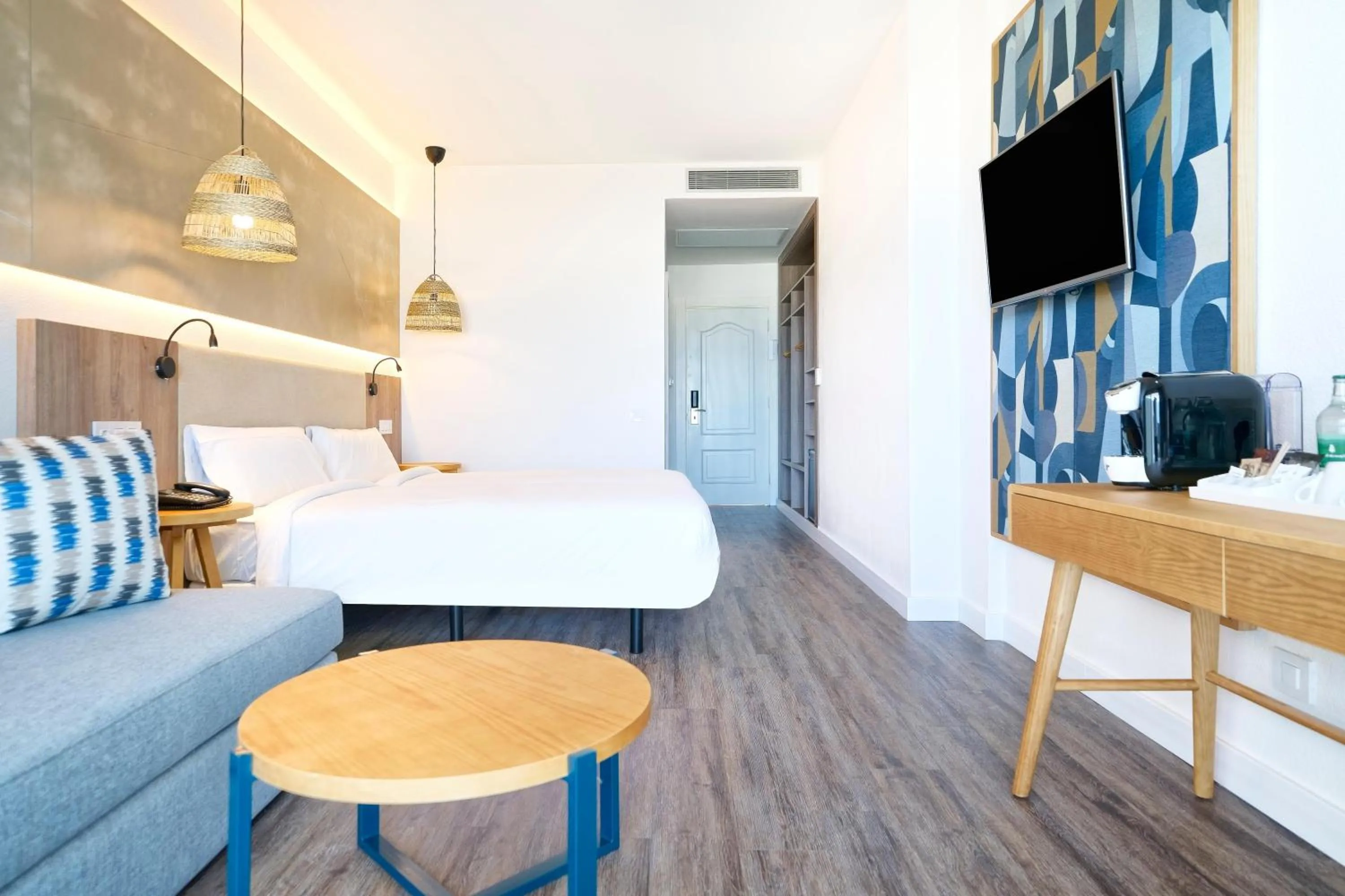 Photo of the whole room in BLUESEA Golden Beach