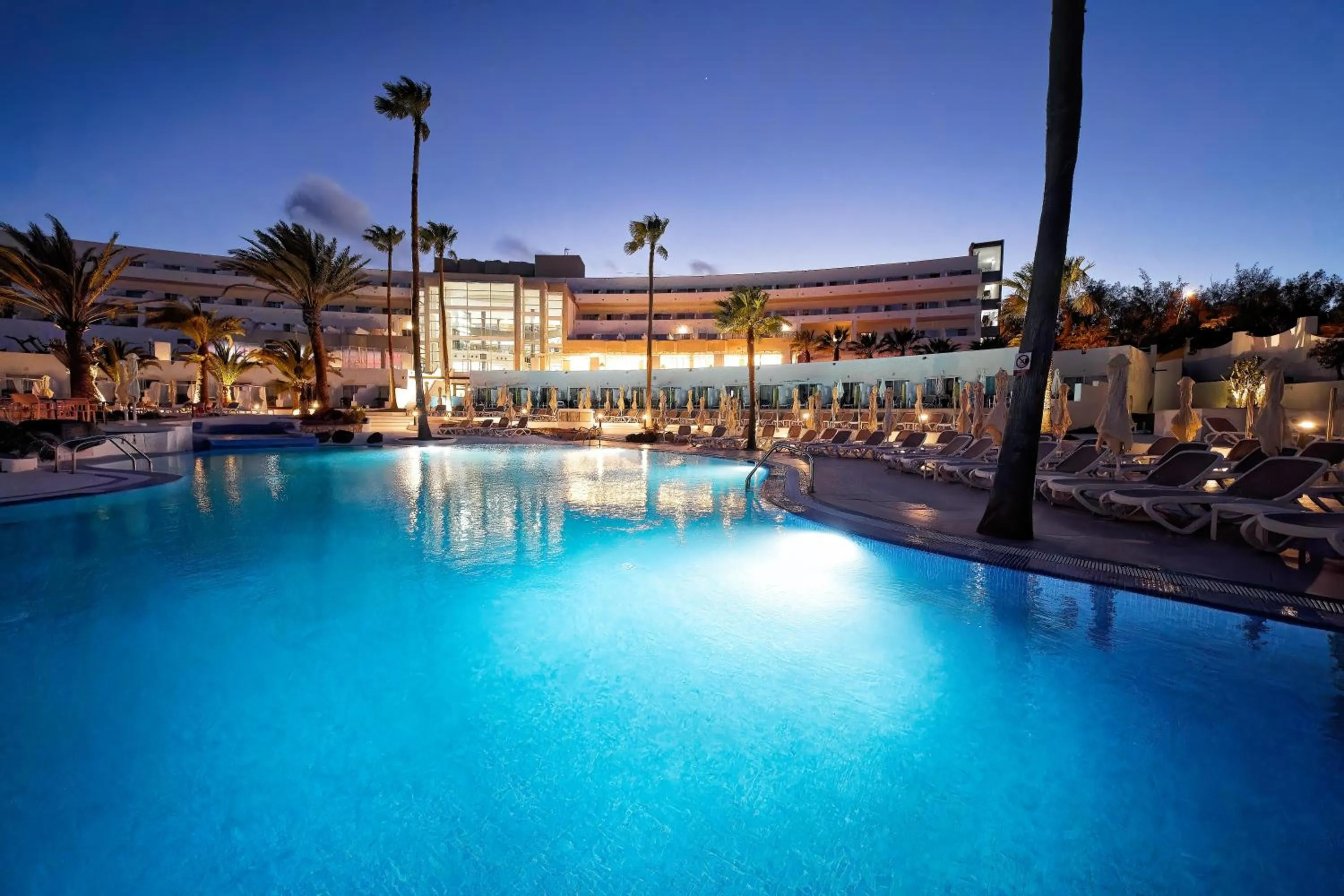 Swimming pool in Labranda Golden Beach