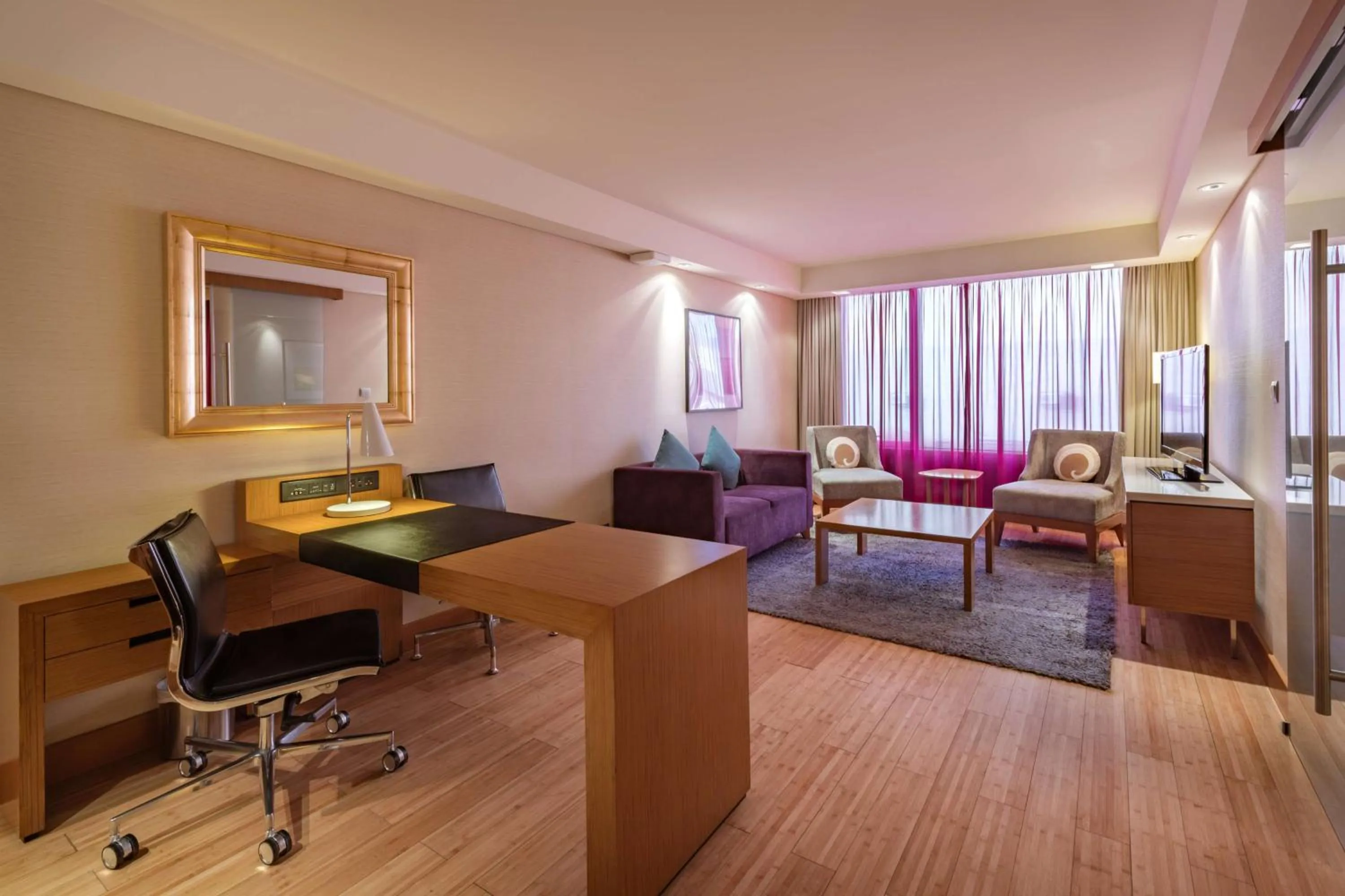 Living room in Radisson Blu Hotel, Kuwait