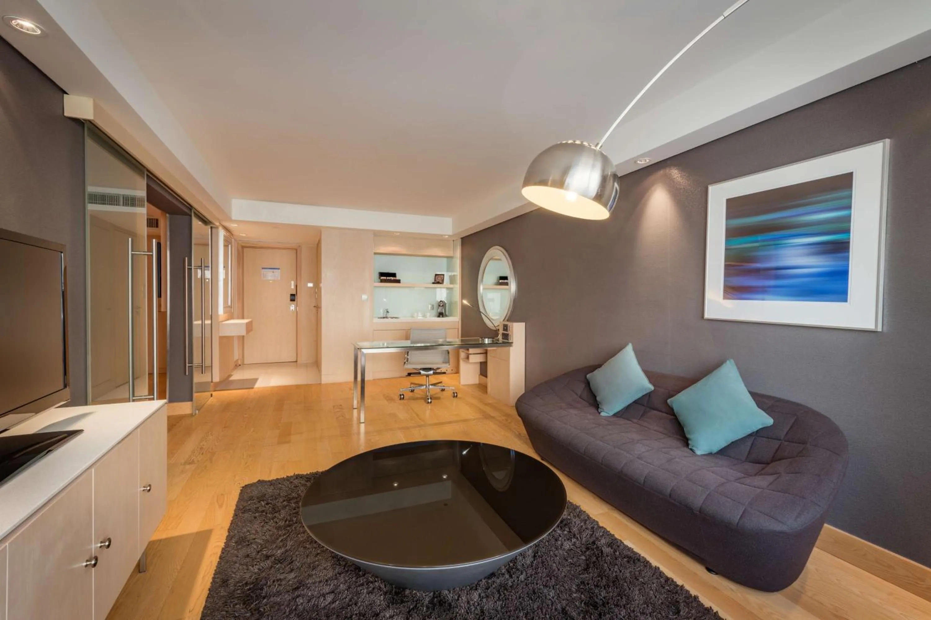 Living room in Radisson Blu Hotel, Kuwait