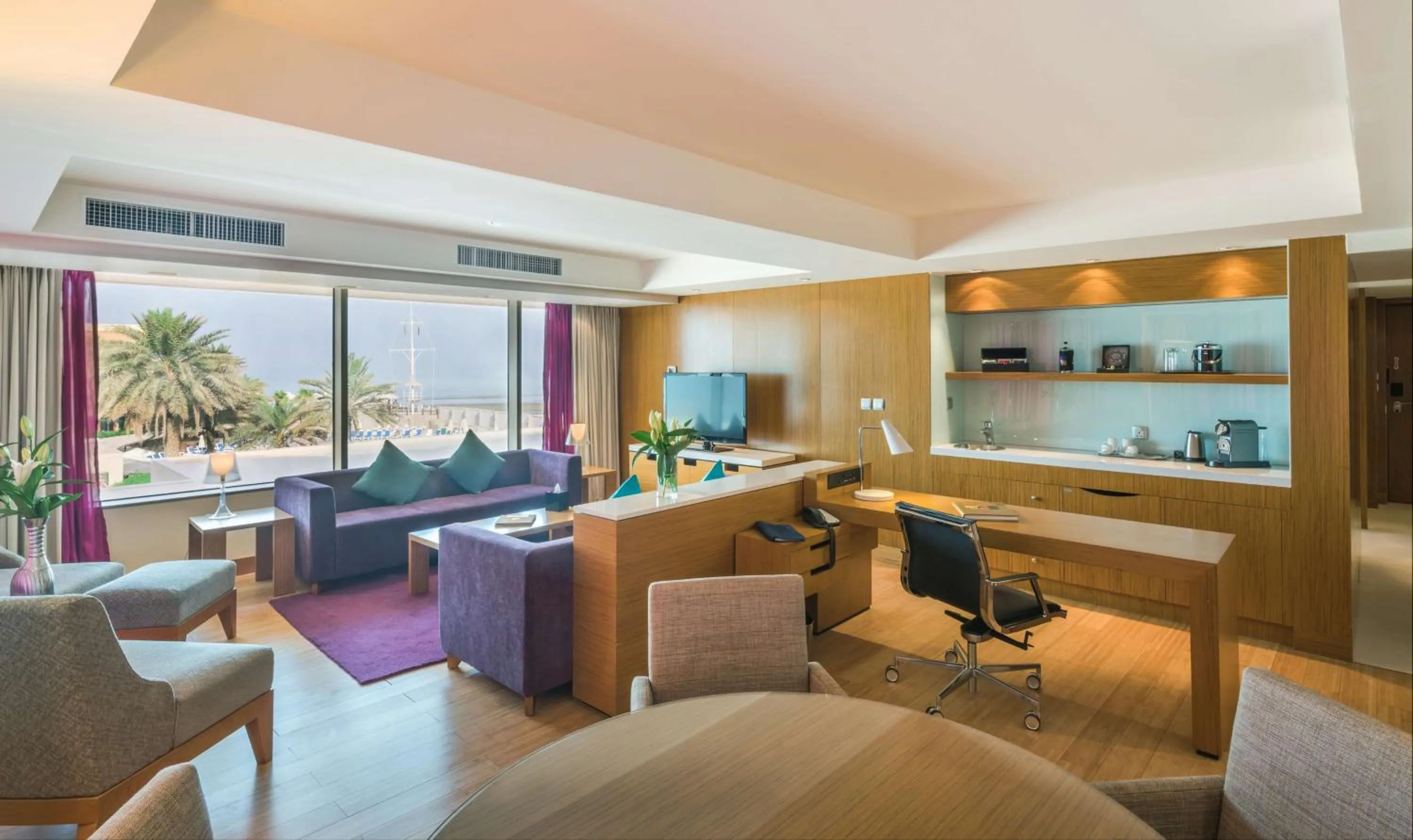 Photo of the whole room in Radisson Blu Hotel, Kuwait