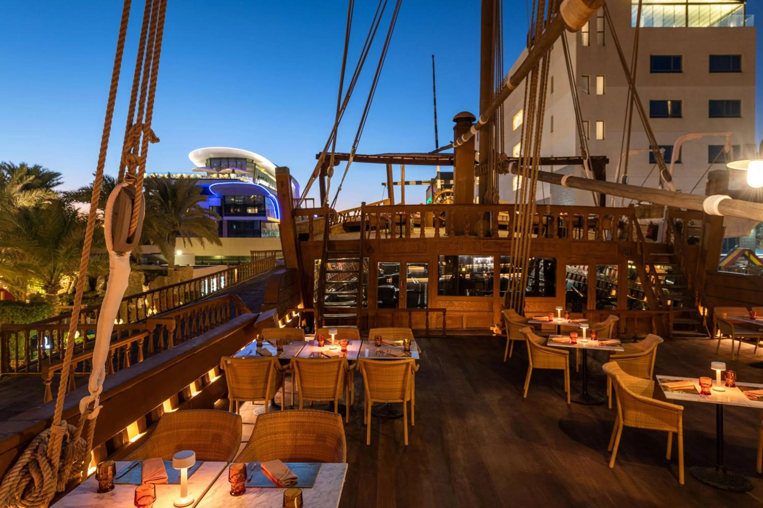 Restaurant/places to eat in Radisson Blu Hotel, Kuwait