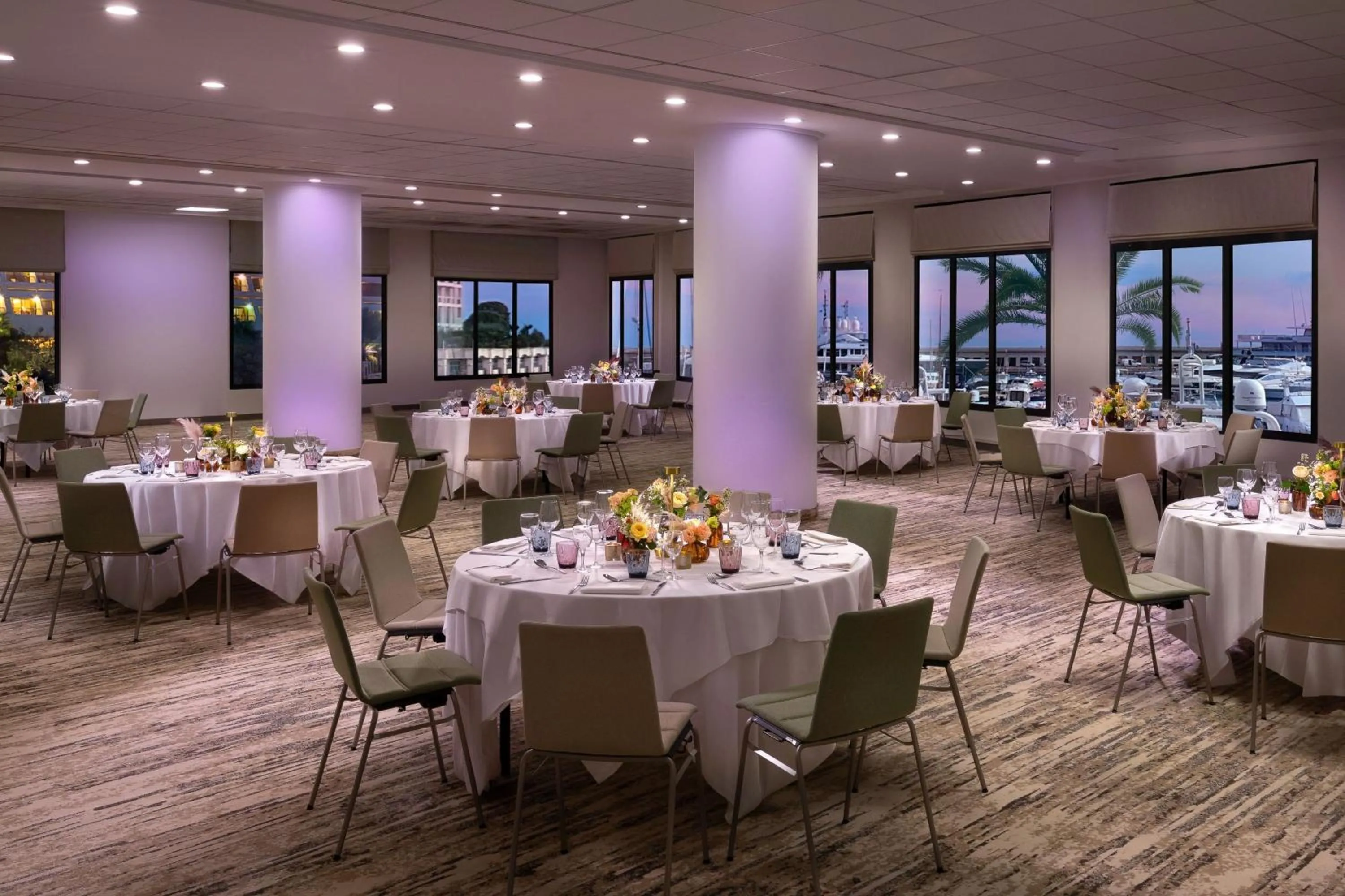 Banquet/Function facilities in Riviera Marriott Hotel La Porte De Monaco