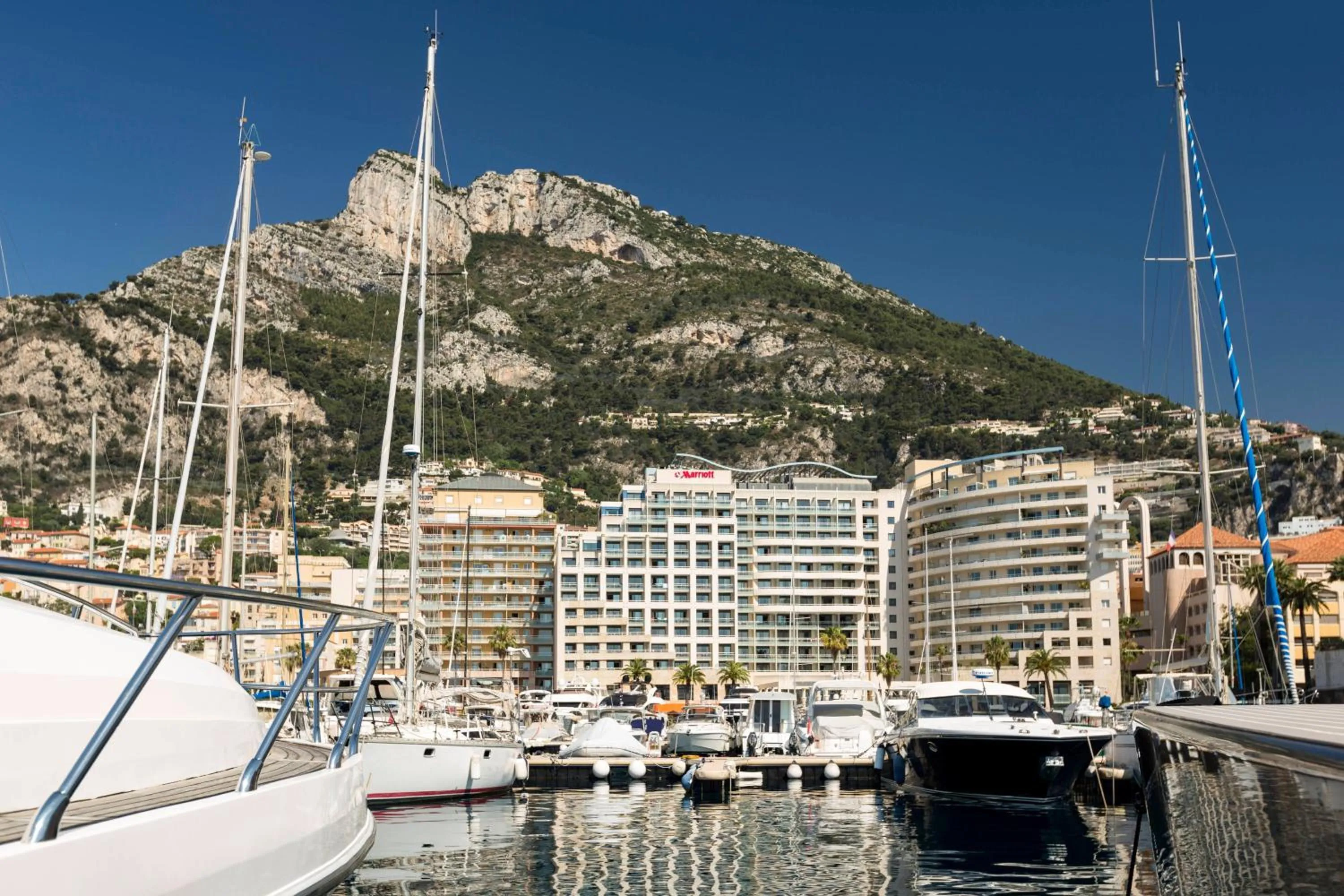 Property building in Riviera Marriott Hotel La Porte De Monaco