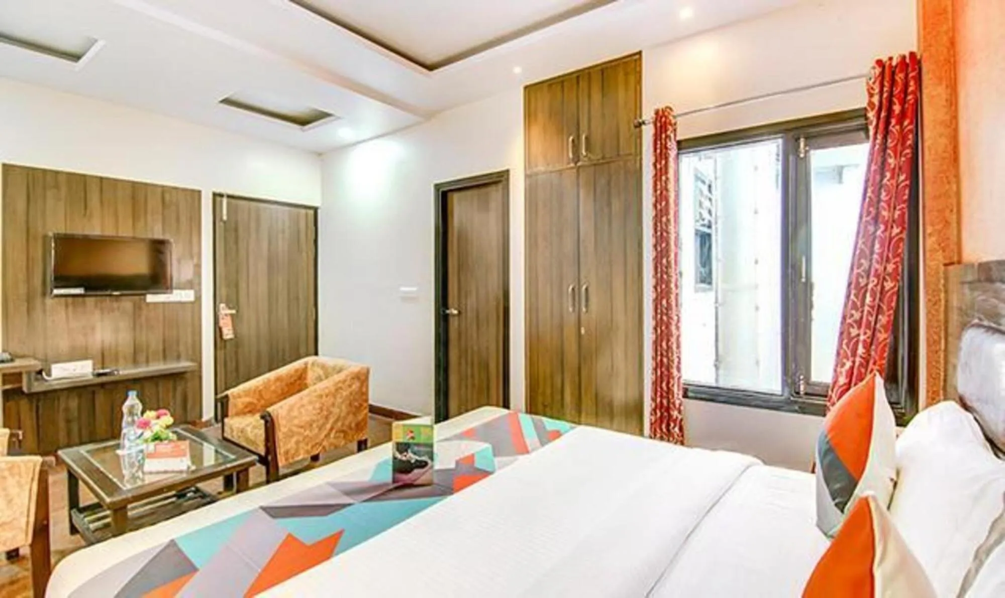 Bed in FabHotel The Gayatri Palace