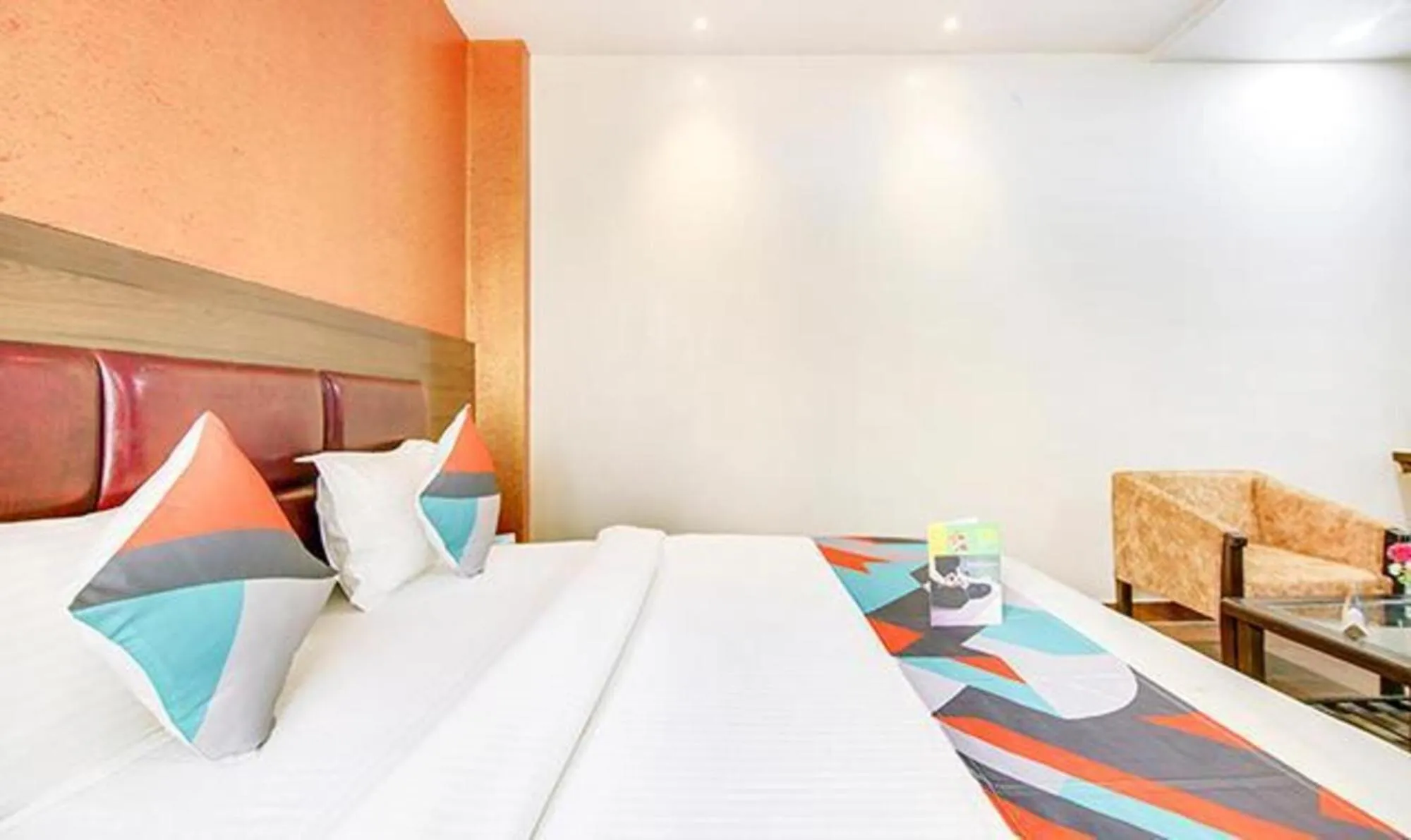 Bed in FabHotel The Gayatri Palace