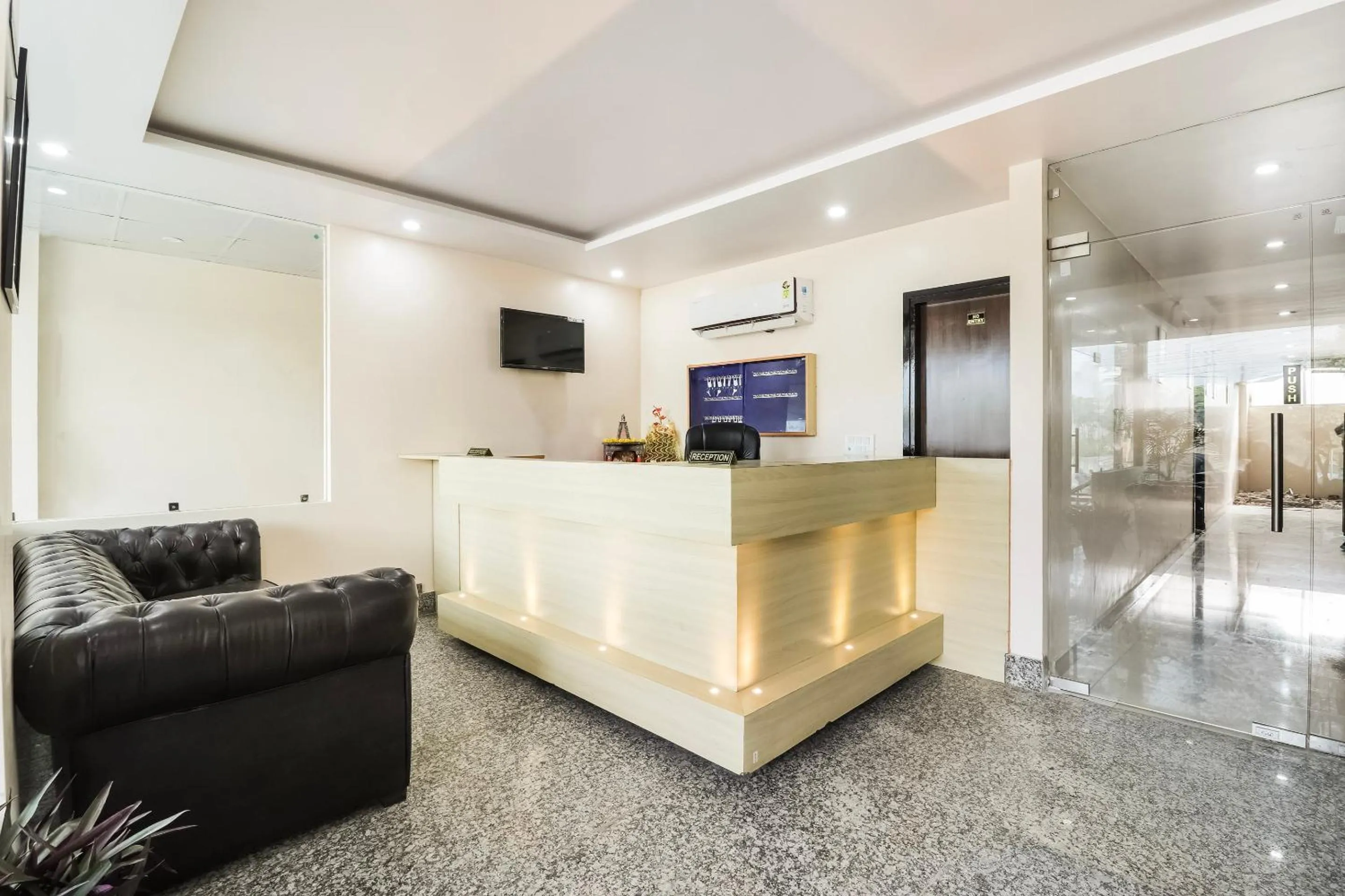 Lobby or reception in Collection O Gaytri Palace