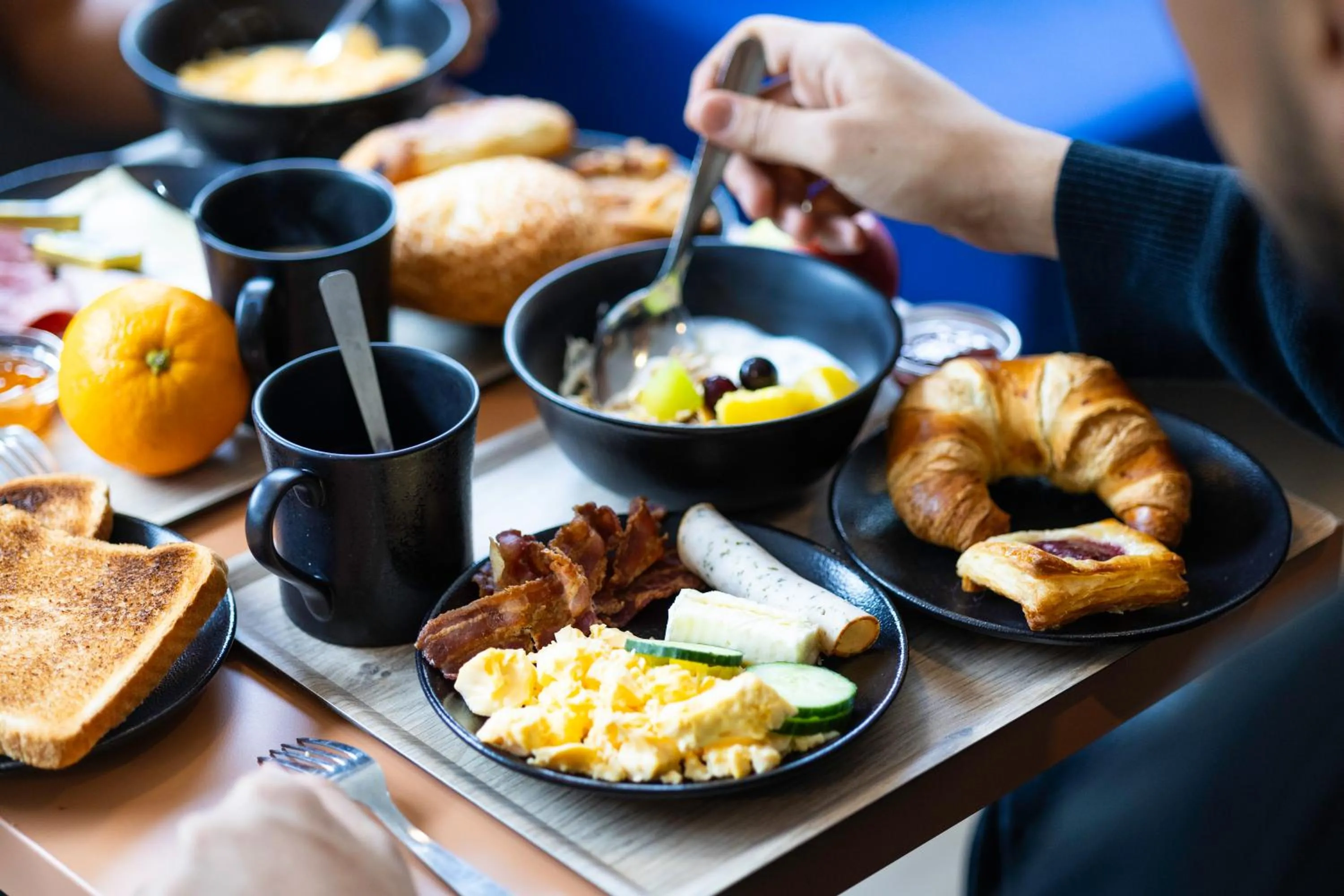 Breakfast in B&B HOTEL Liège Rocourt