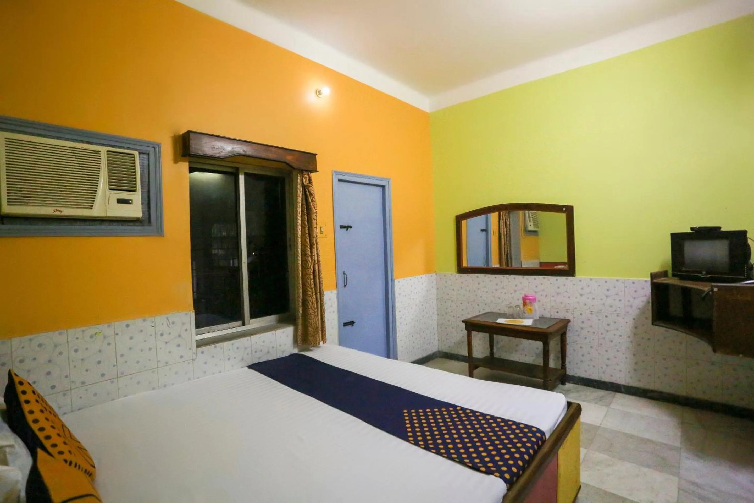 Bedroom, Bed in Hotel O Bideshini Hotel