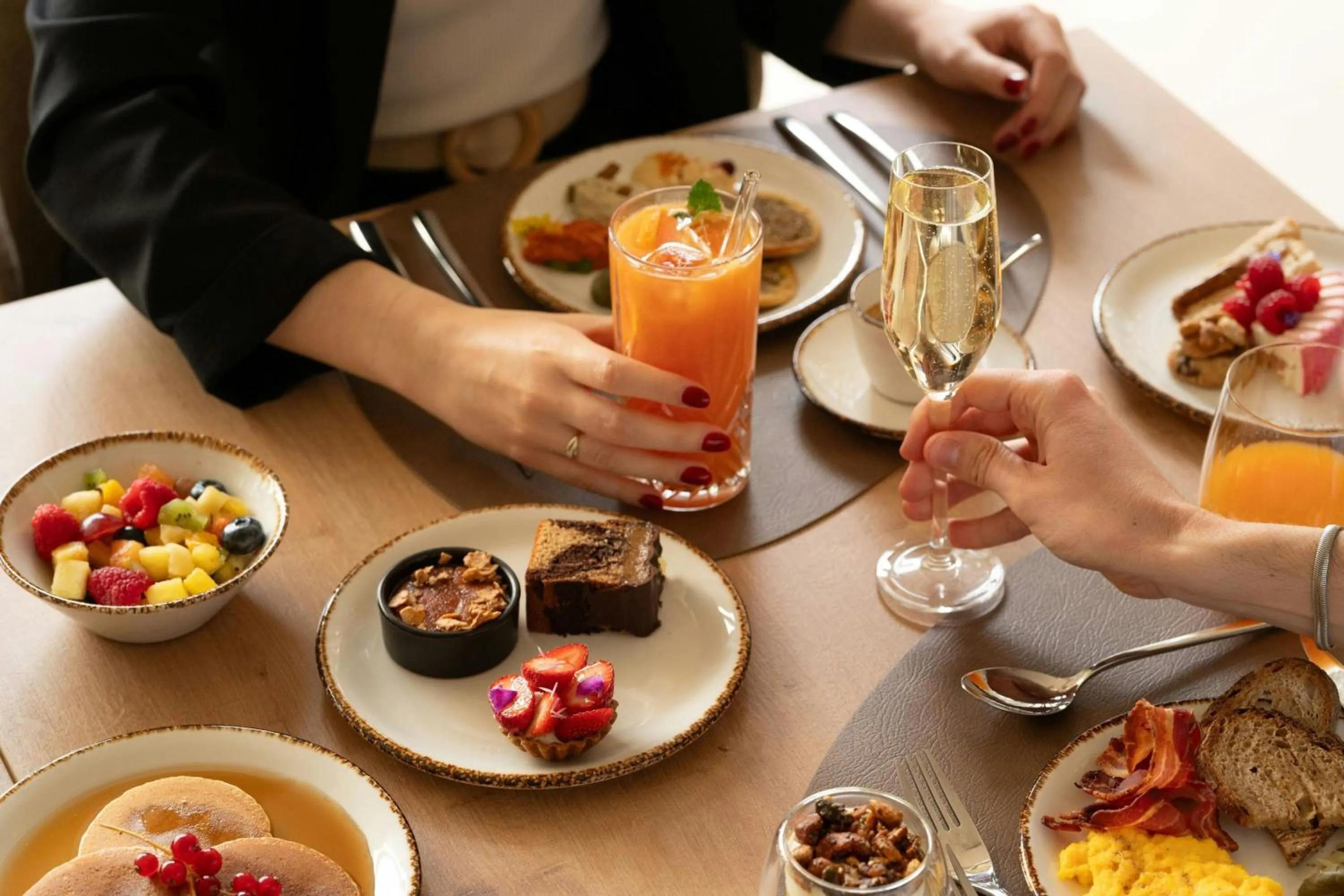 Restaurant/places to eat in Paris Marriott Champs Elysees Hotel