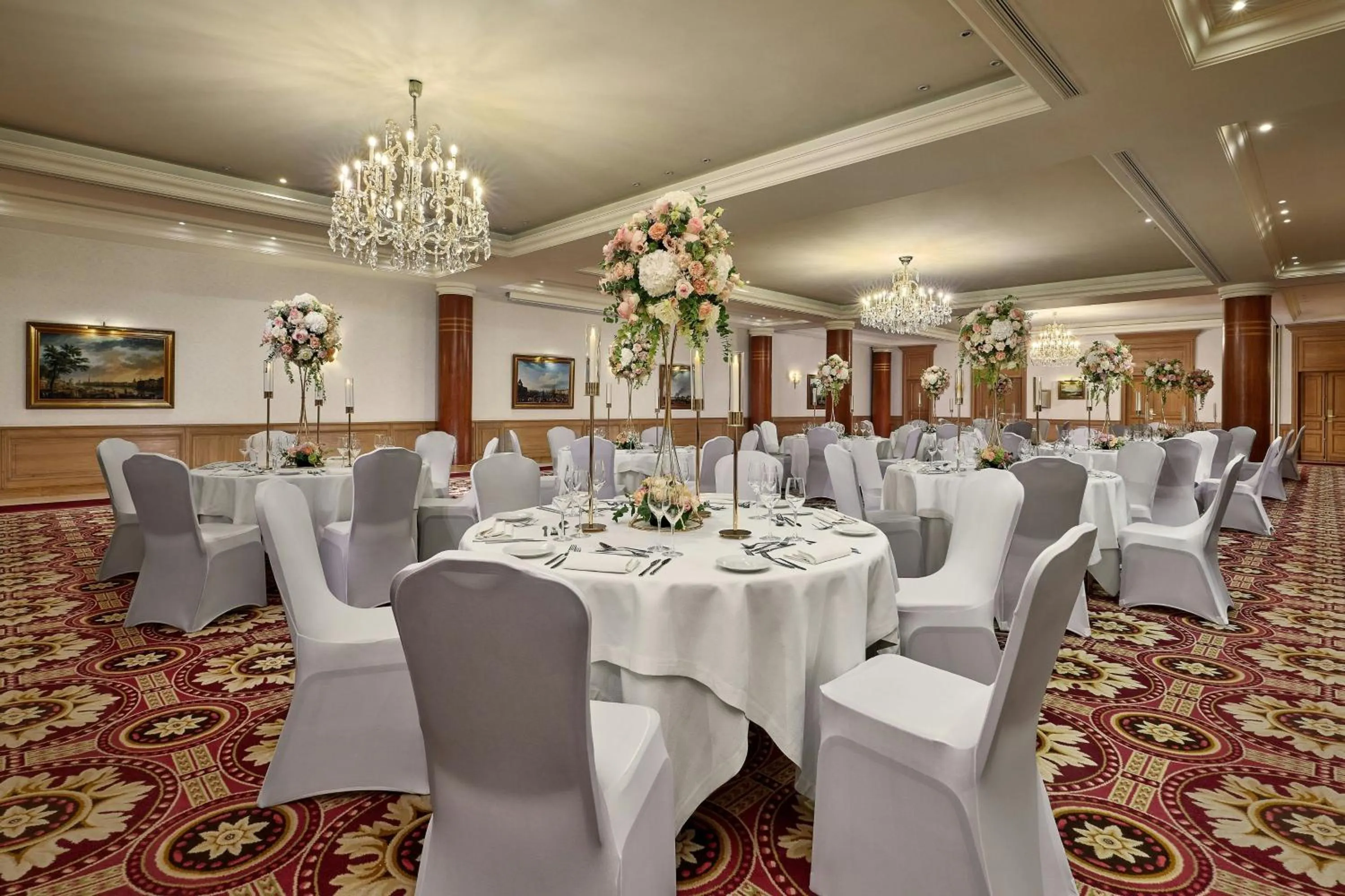 Banquet/Function facilities in Paris Marriott Champs Elysees Hotel