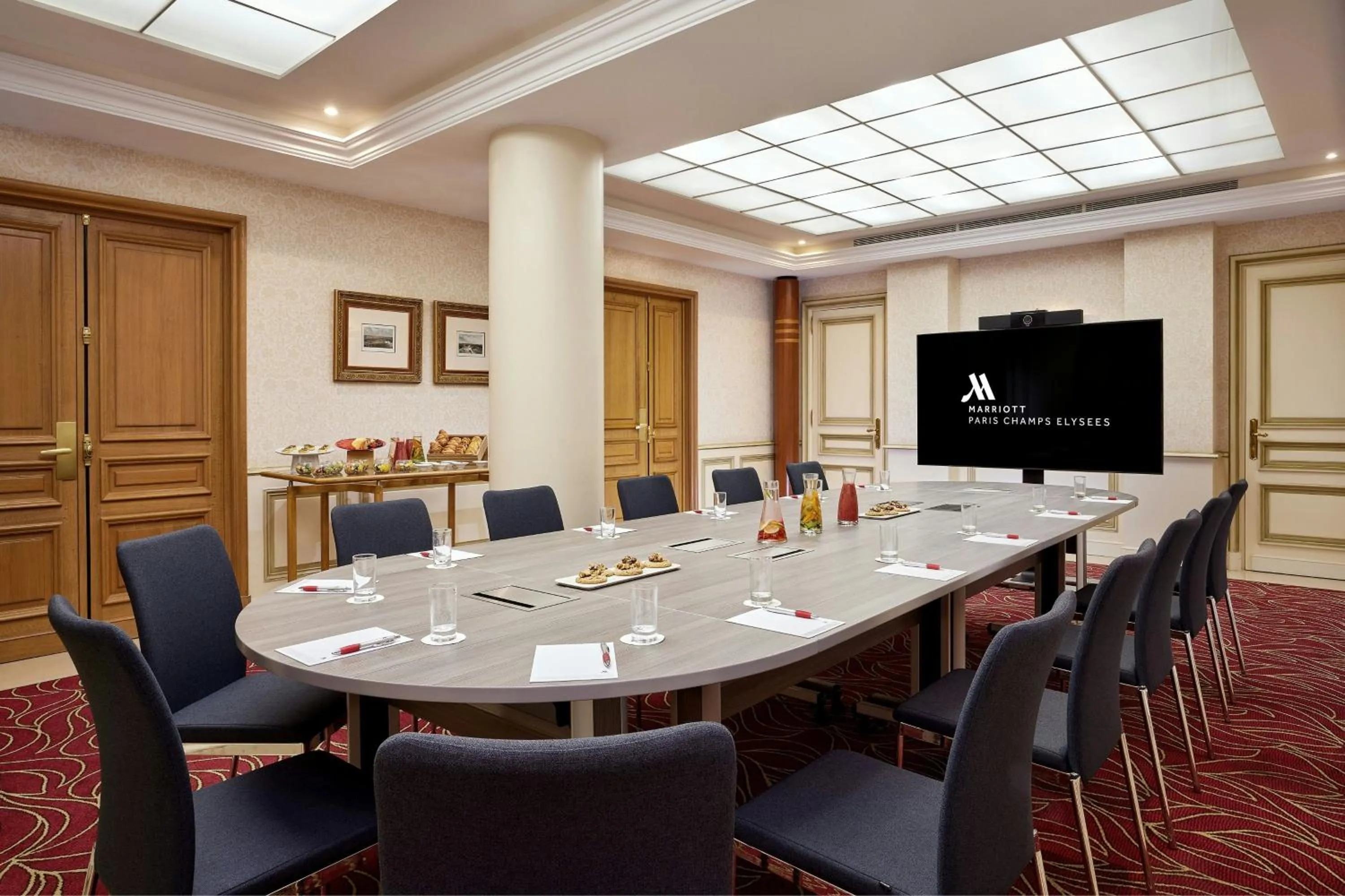 Meeting/conference room in Paris Marriott Champs Elysees Hotel