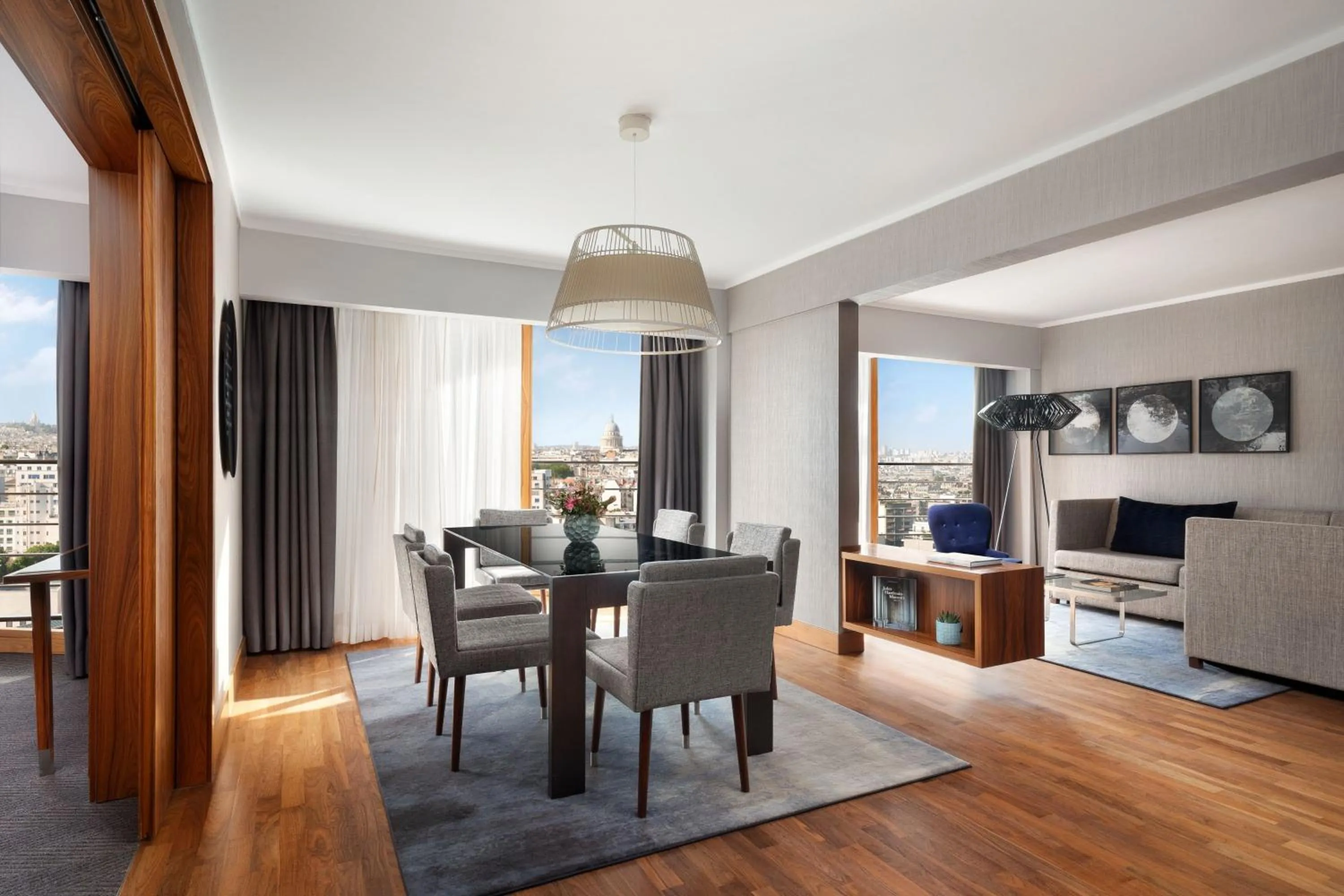 Bedroom in Paris Marriott Rive Gauche Hotel & Conference Center