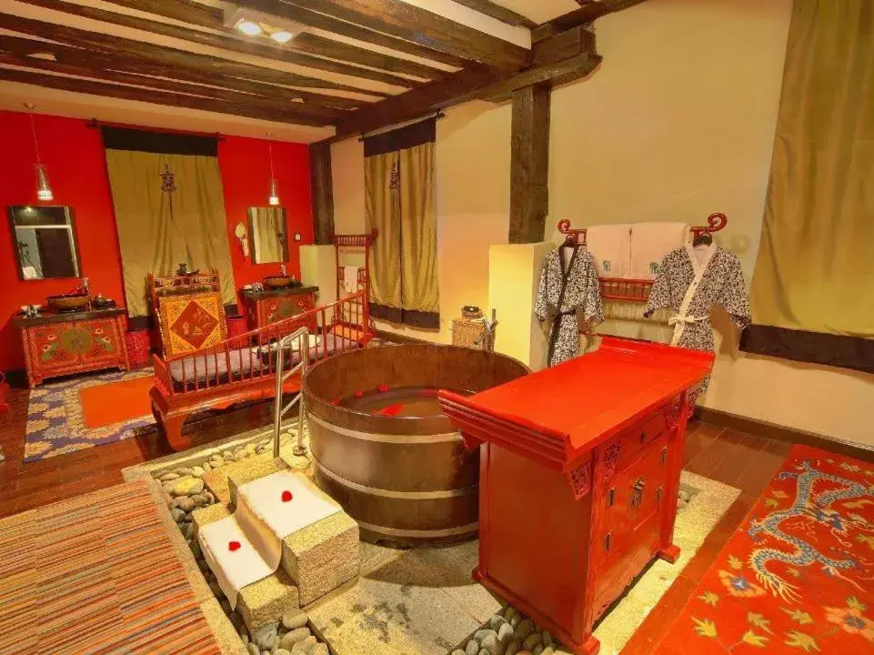 Two Bedroom Tibetan Lodge in Banyan Tree Ringha Two Bedroom Tibetan Lodge in Banyan Tree Ringha