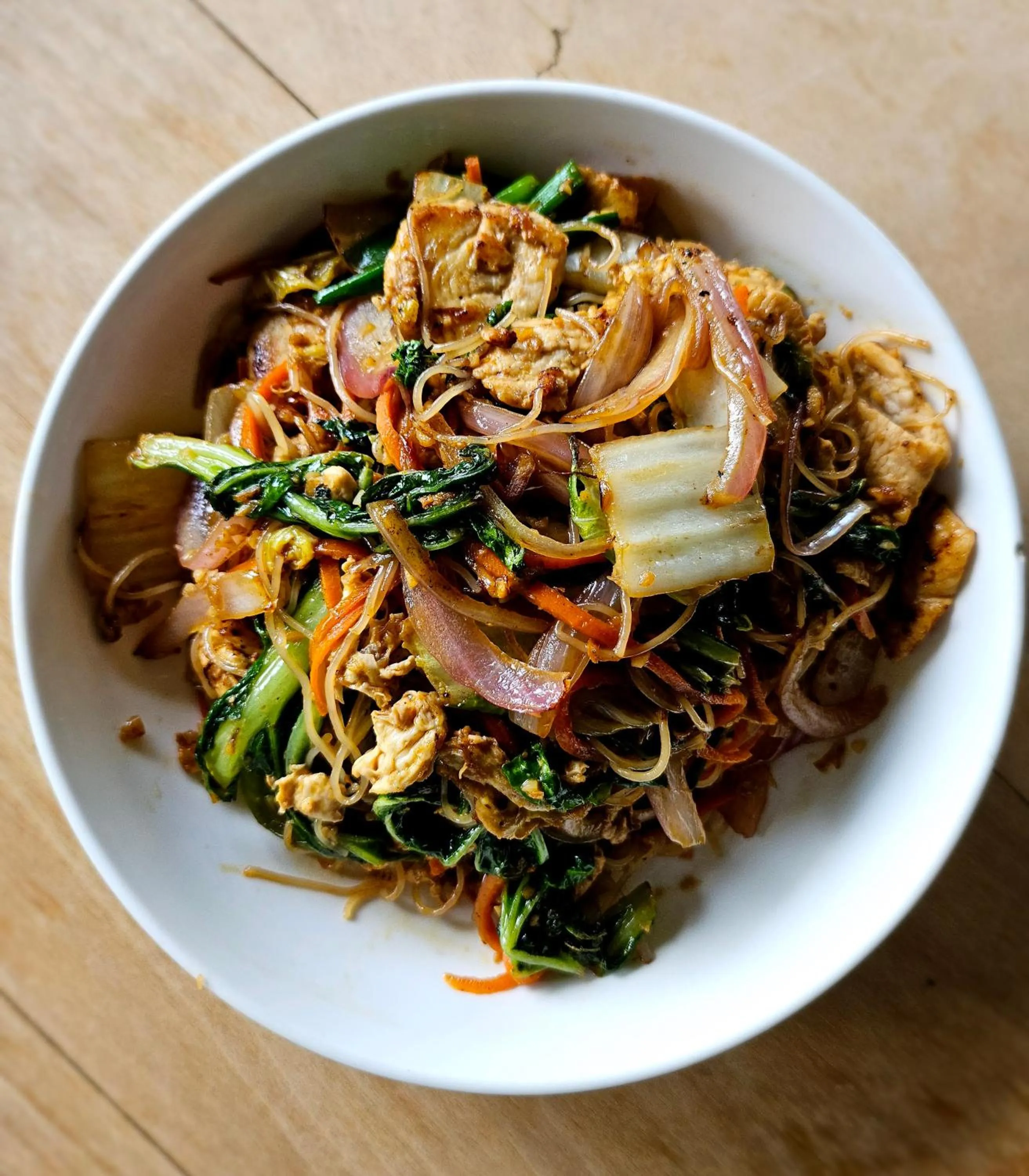 Restaurant/places to eat in Lazy Parrot Inn