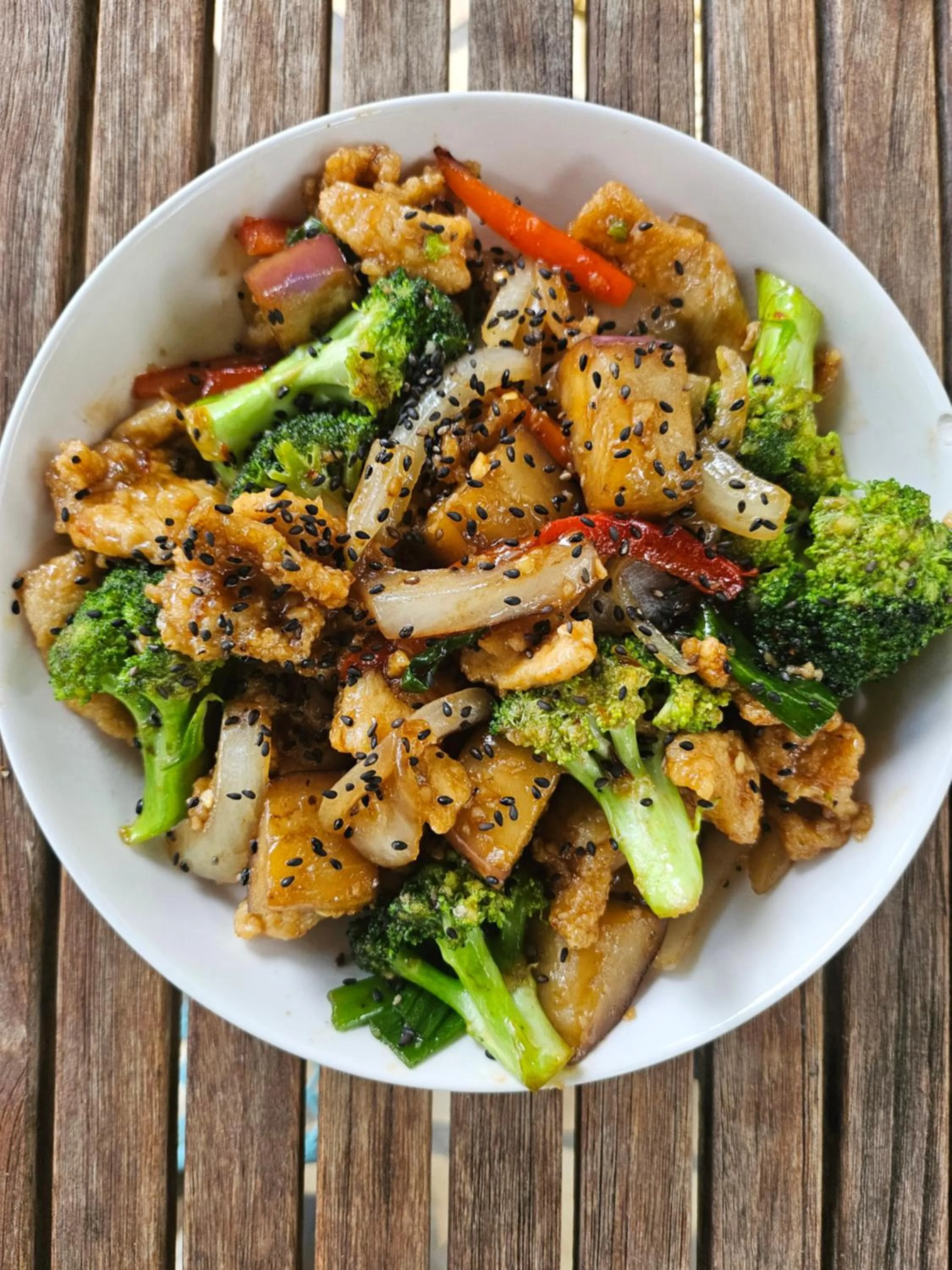 Restaurant/places to eat in Lazy Parrot Inn