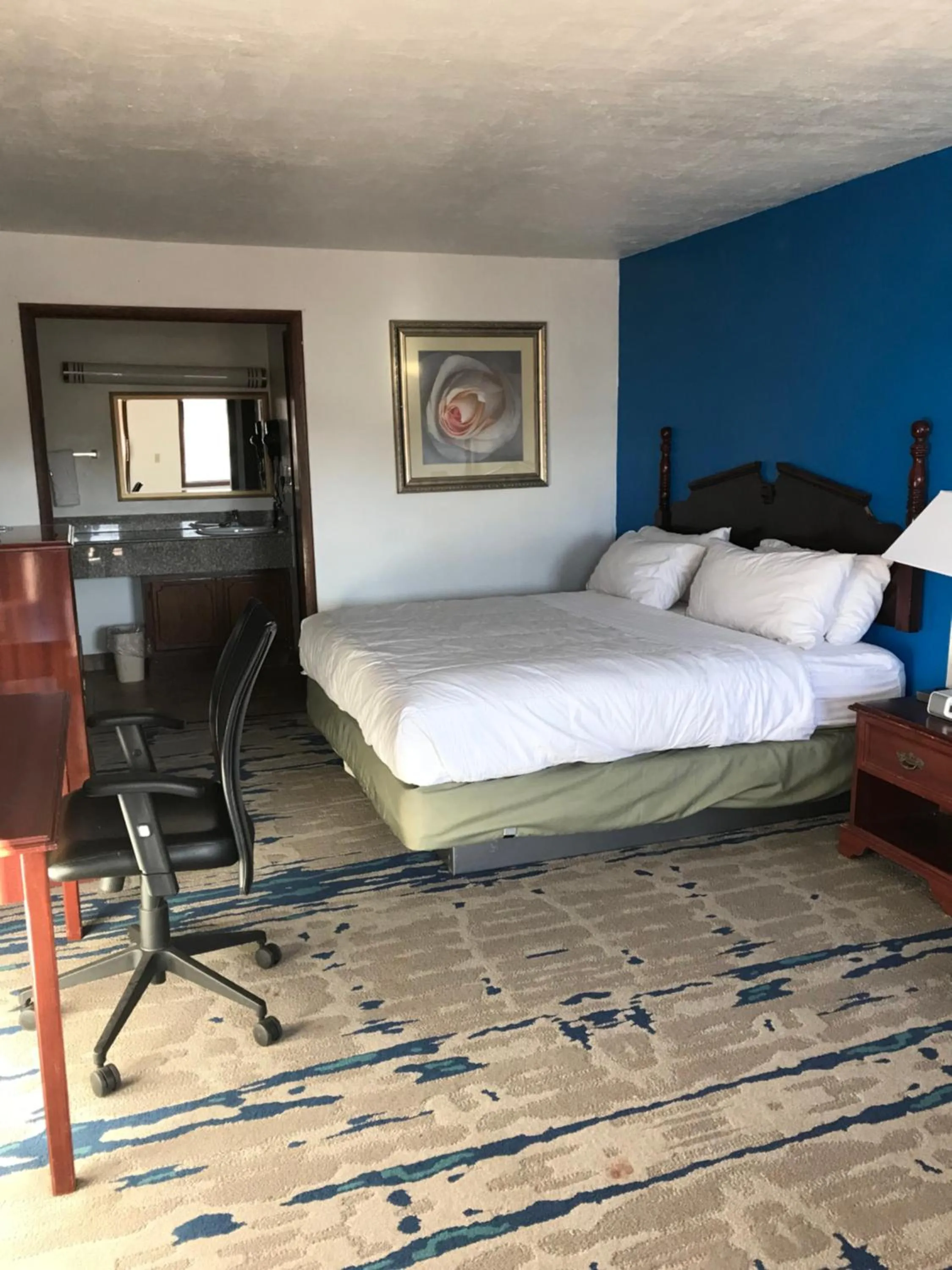 Bed in Interstate Motel