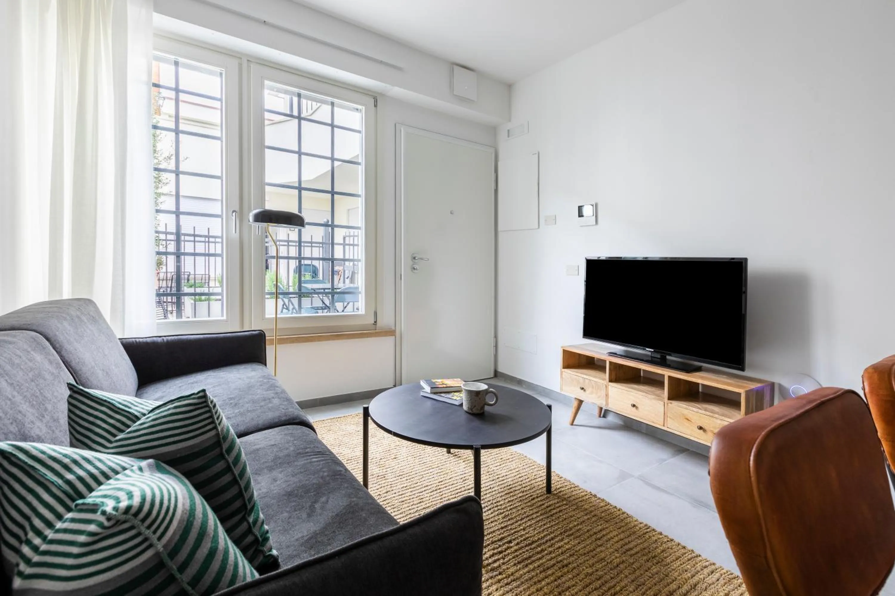 Two-Bedroom Apartment with Terrace in Sonder by Marriott Bonvoy San Lorenzo Apartments