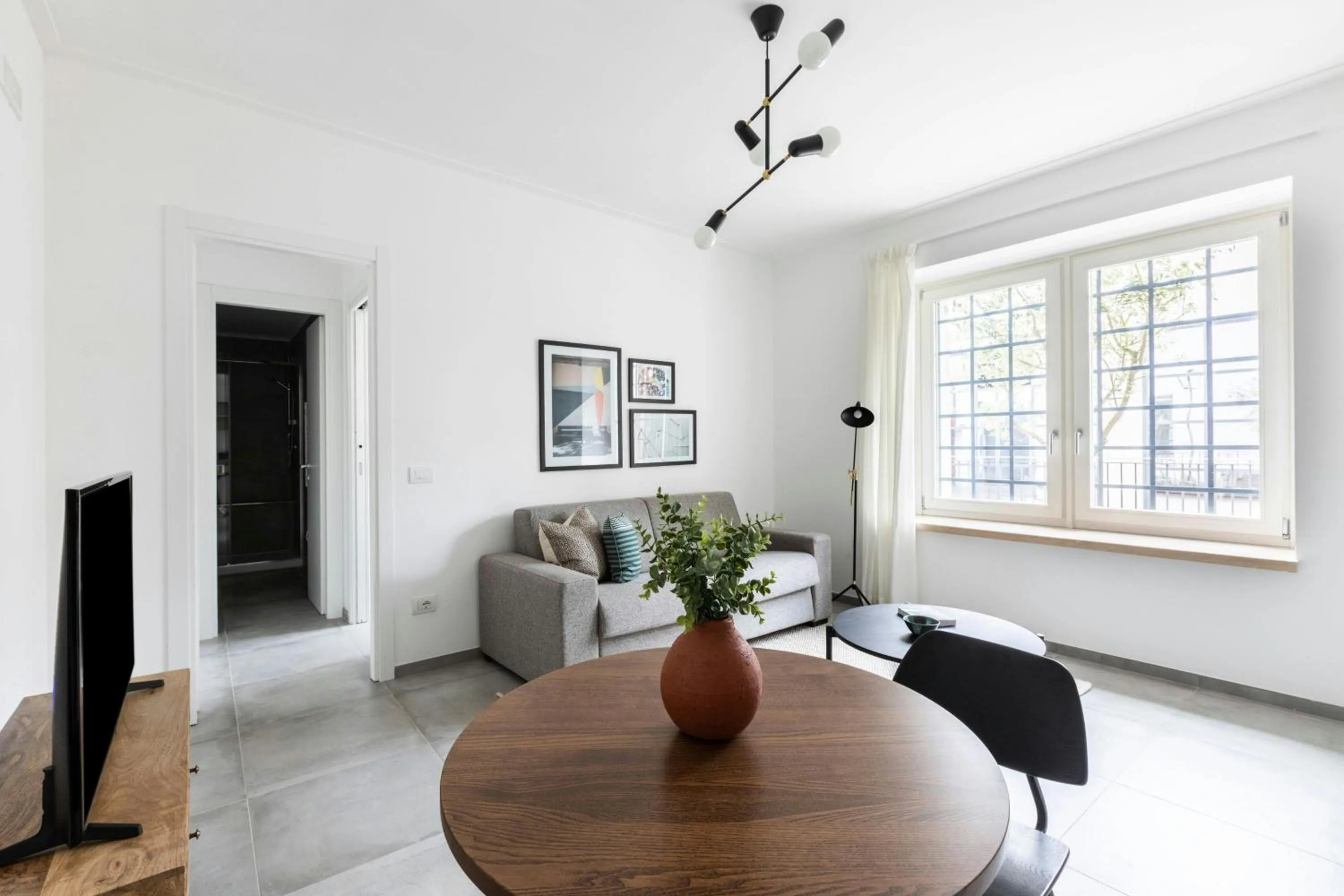 Living room in Sonder by Marriott Bonvoy San Lorenzo Apartments