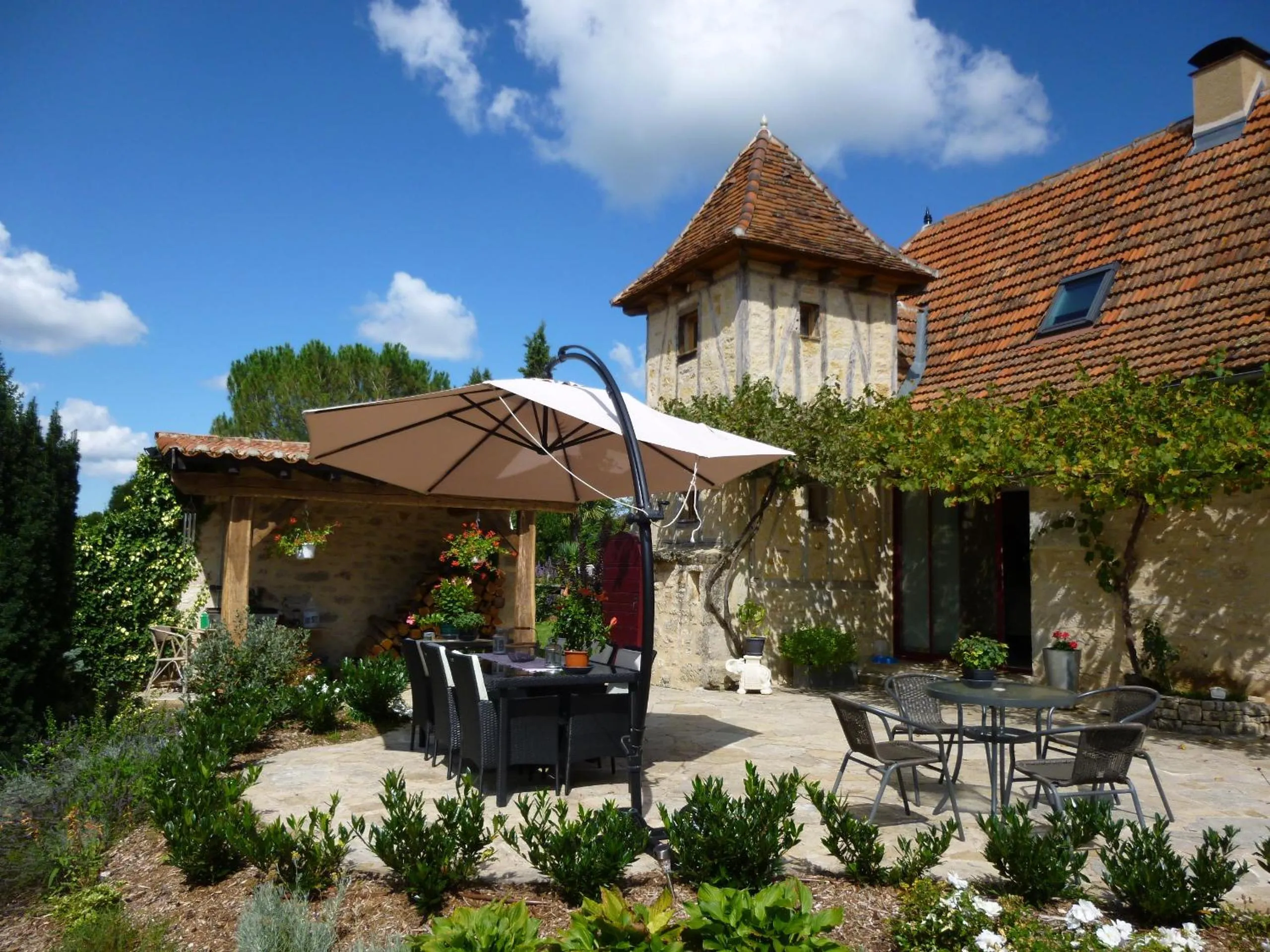 Patio in Au Mas de Gamet