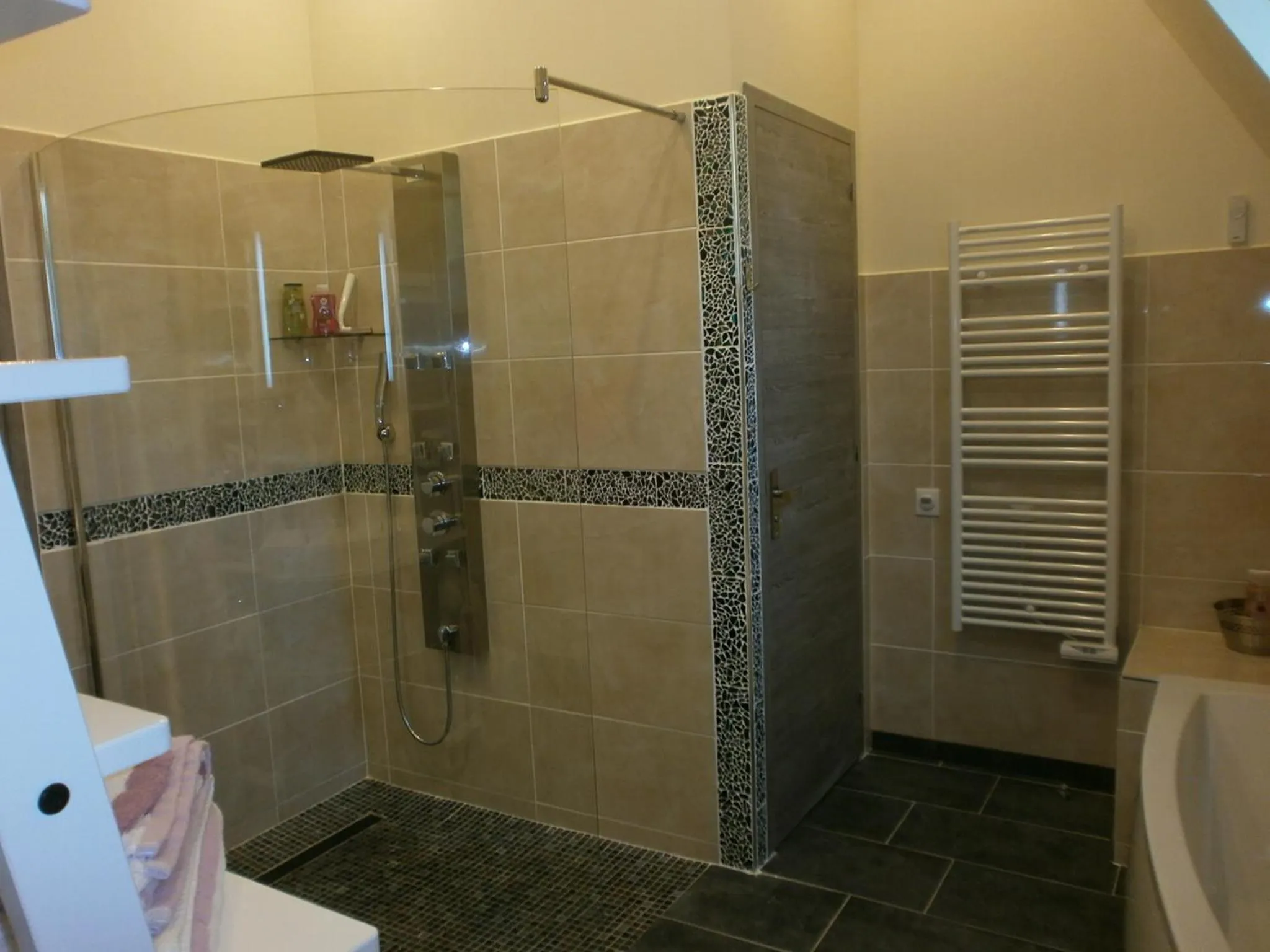 Shower in Au Mas de Gamet