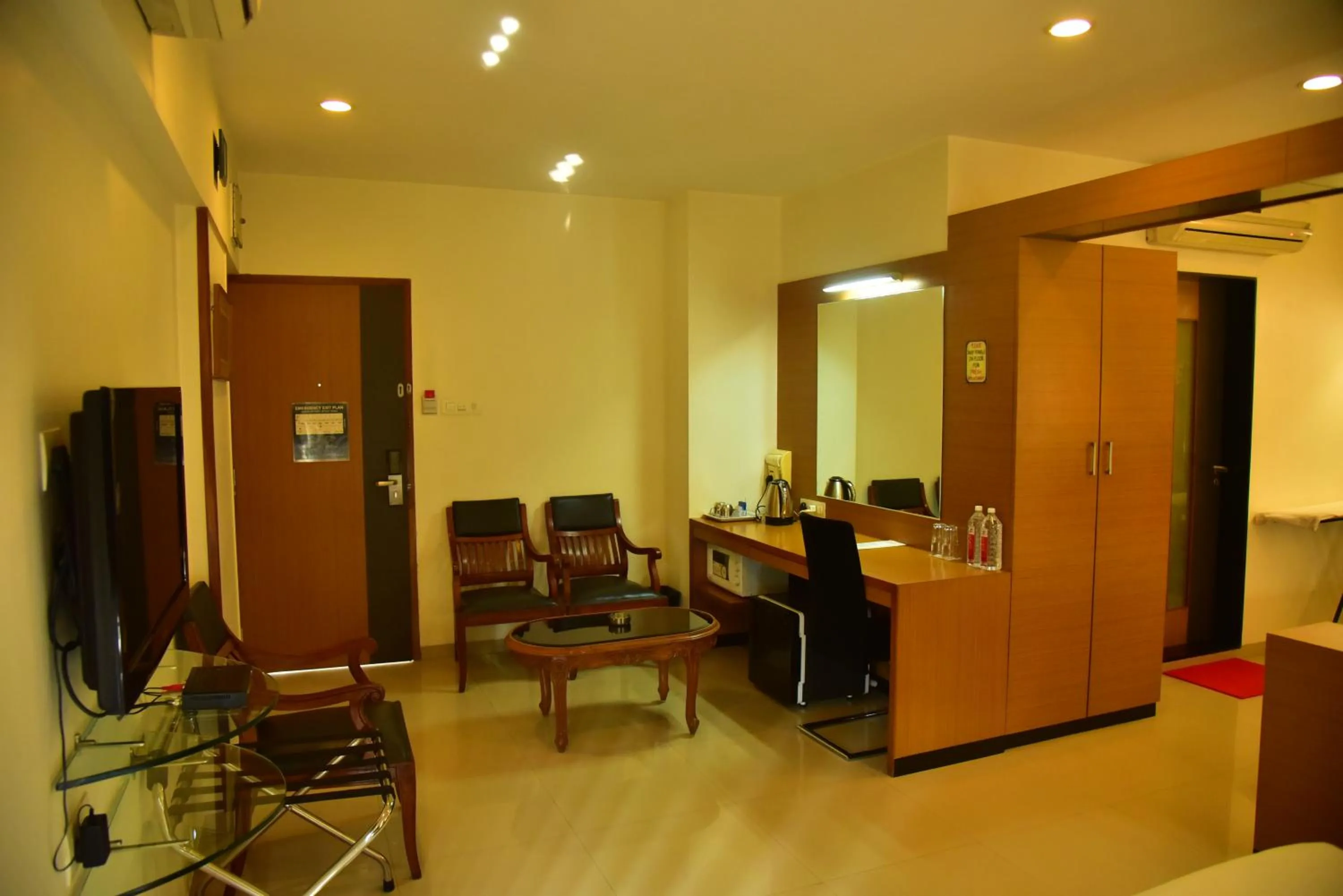 Seating area in Hi 5 Hotel & Experience