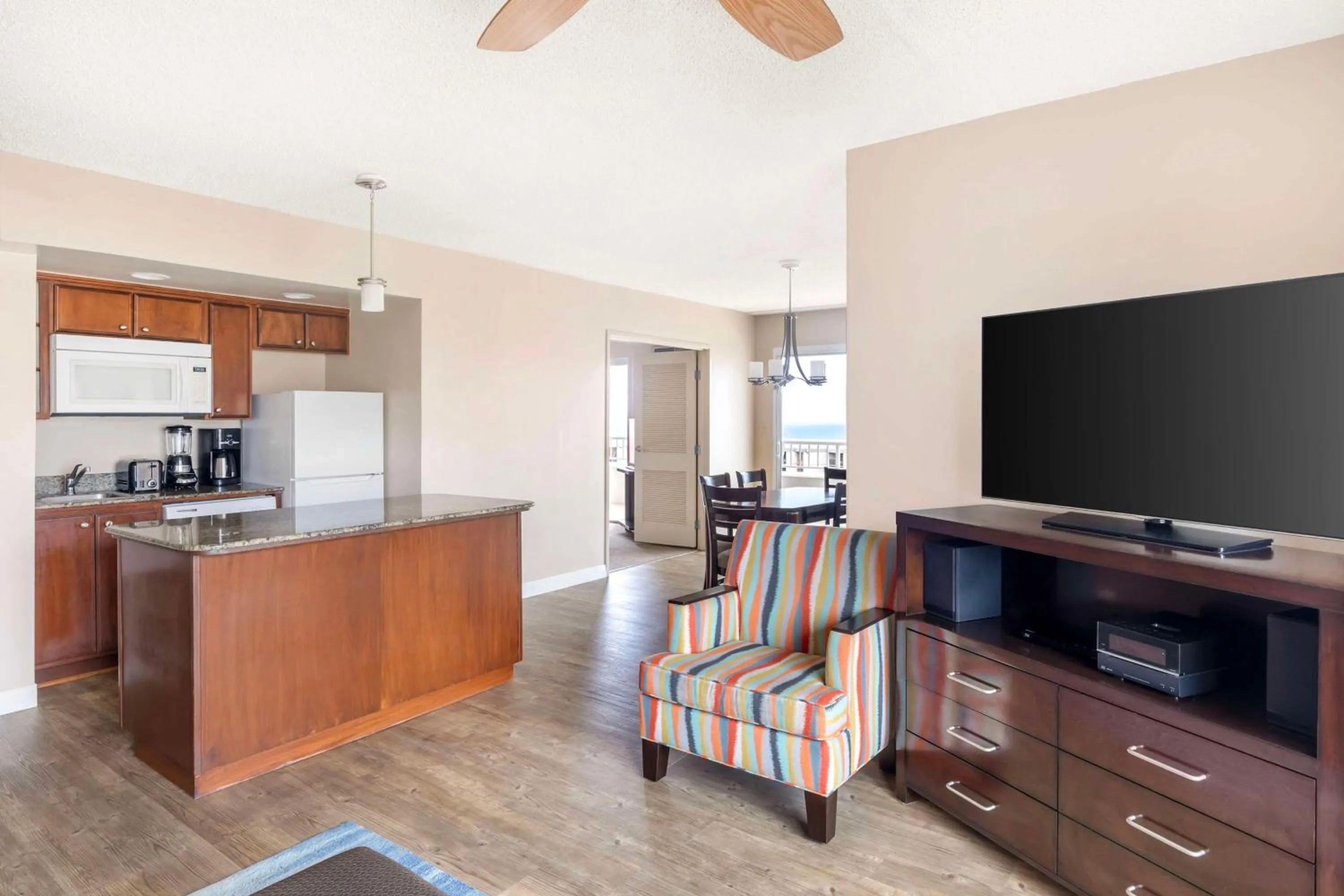 Kitchen or kitchenette in Hilton Vacation Club Ka'anapali Beach Maui