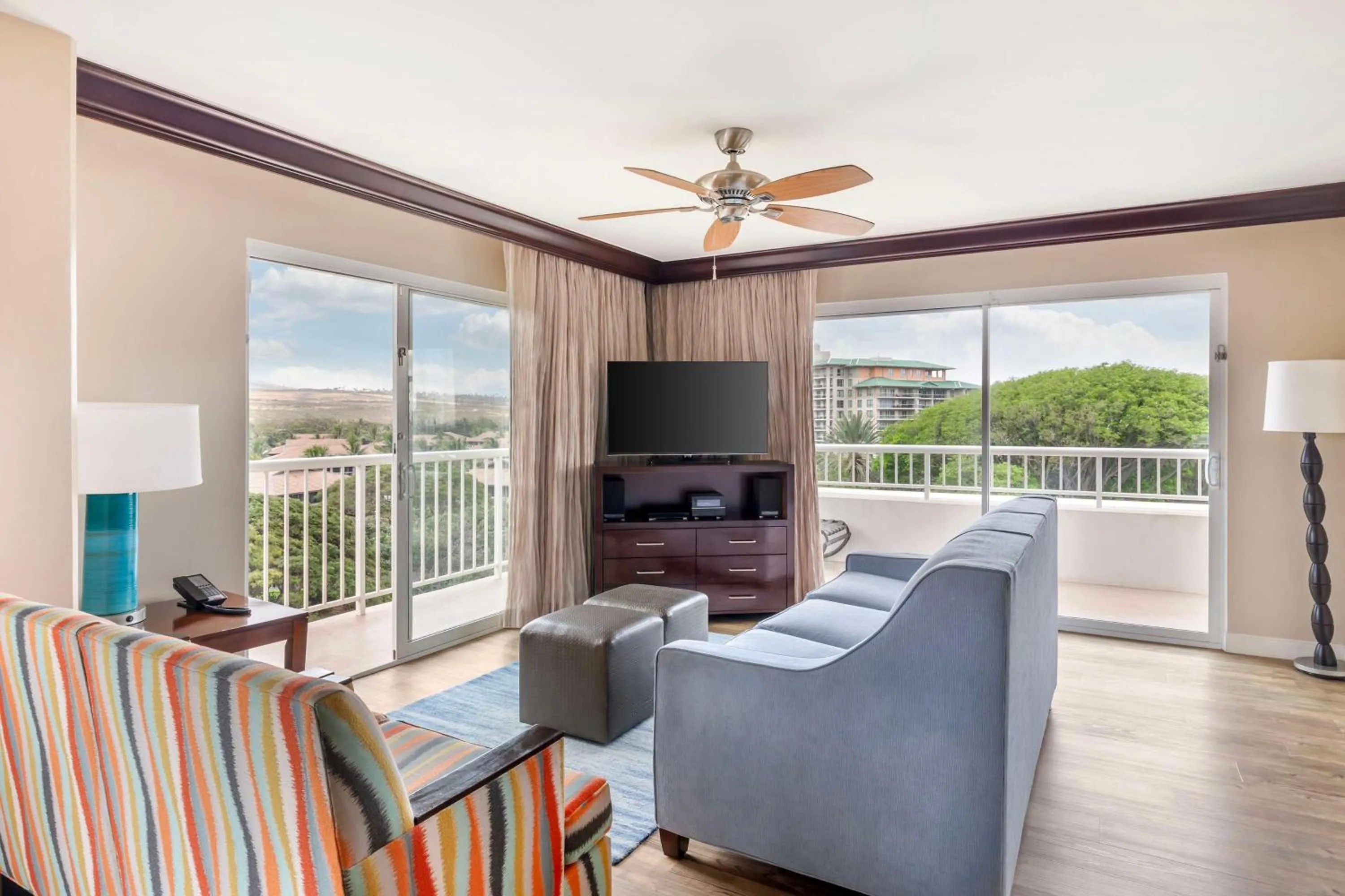 Living room in Hilton Vacation Club Ka'anapali Beach Maui