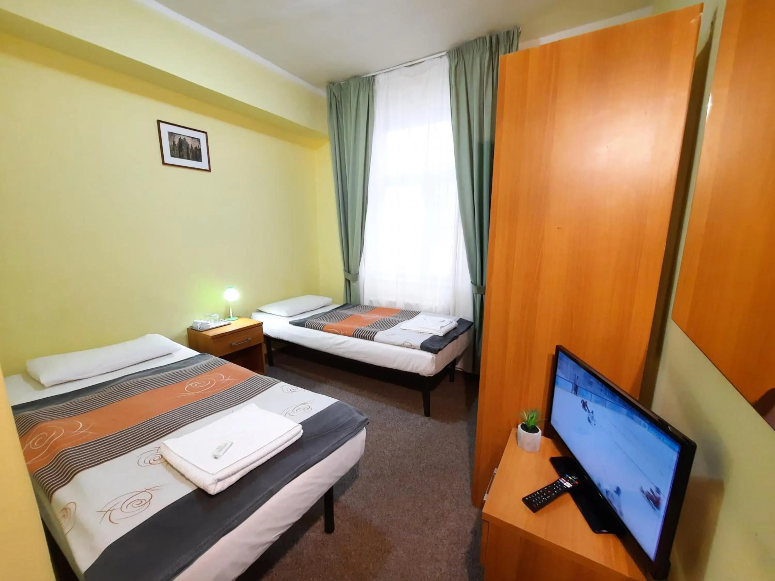 Bedroom, Bed in Pension City Center