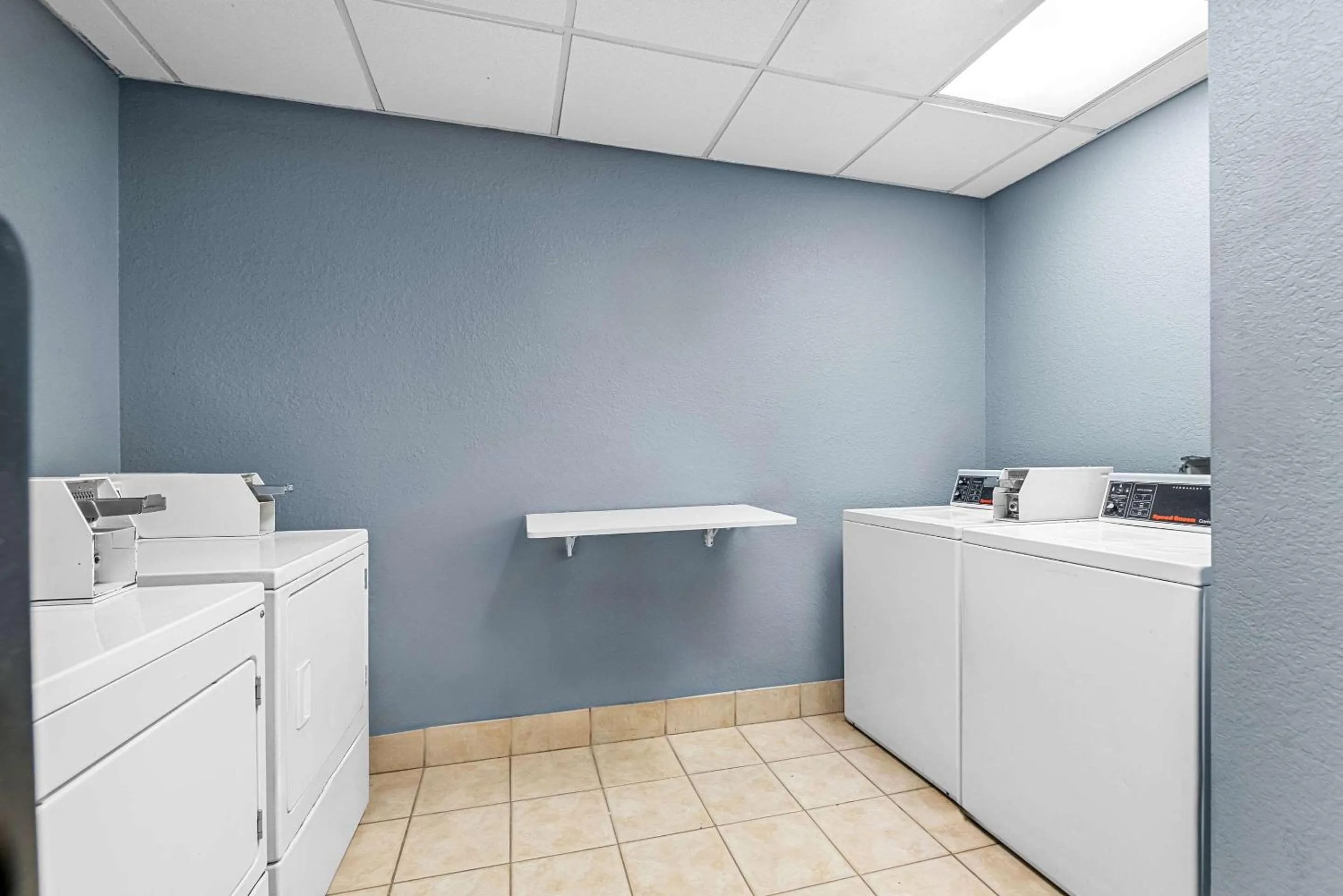 Other in Suburban Studios Orlando - Ocoee-Winter Garden