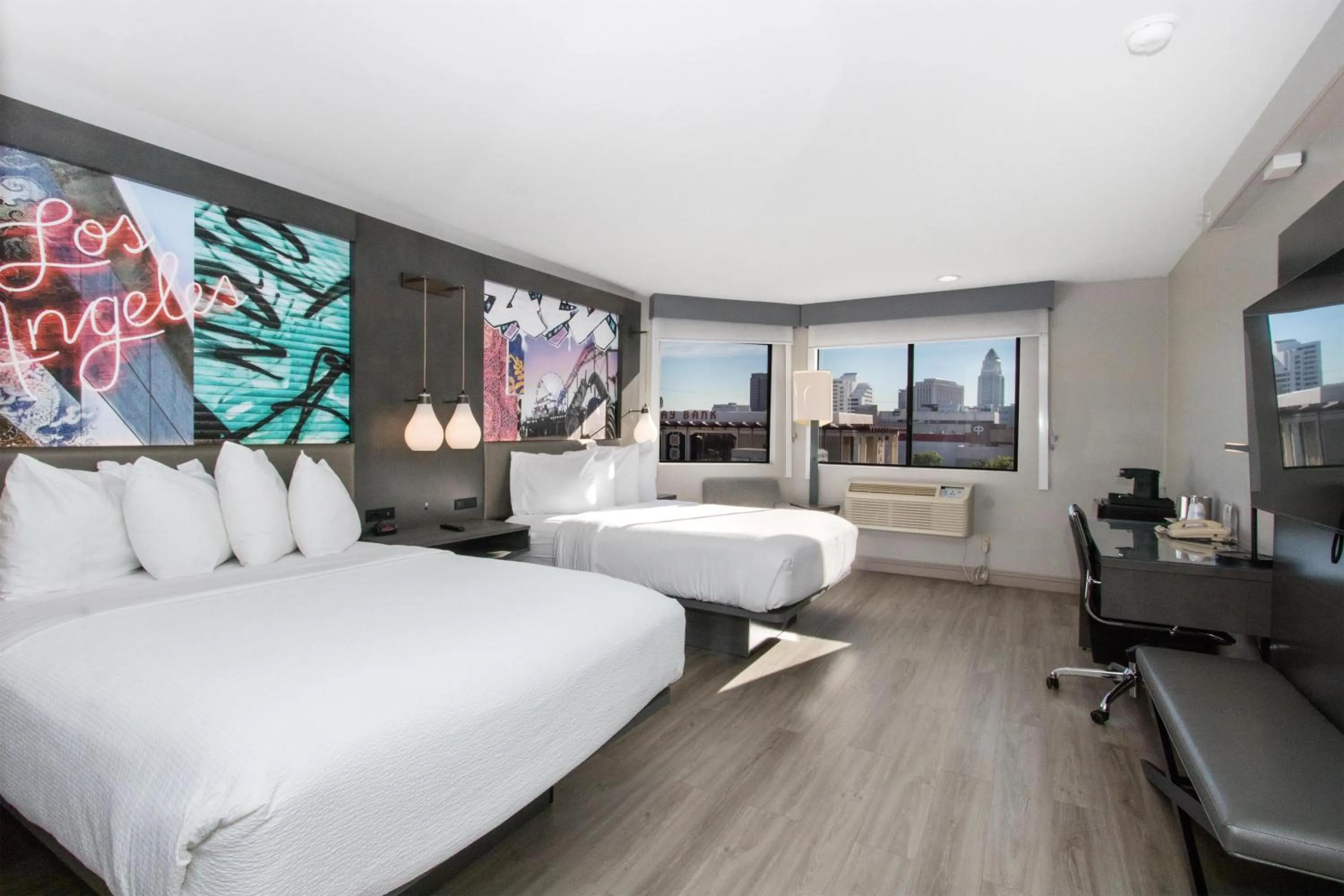 Bedroom, Bed in Aiden Los Angeles Downtown Dragon Gate Inn