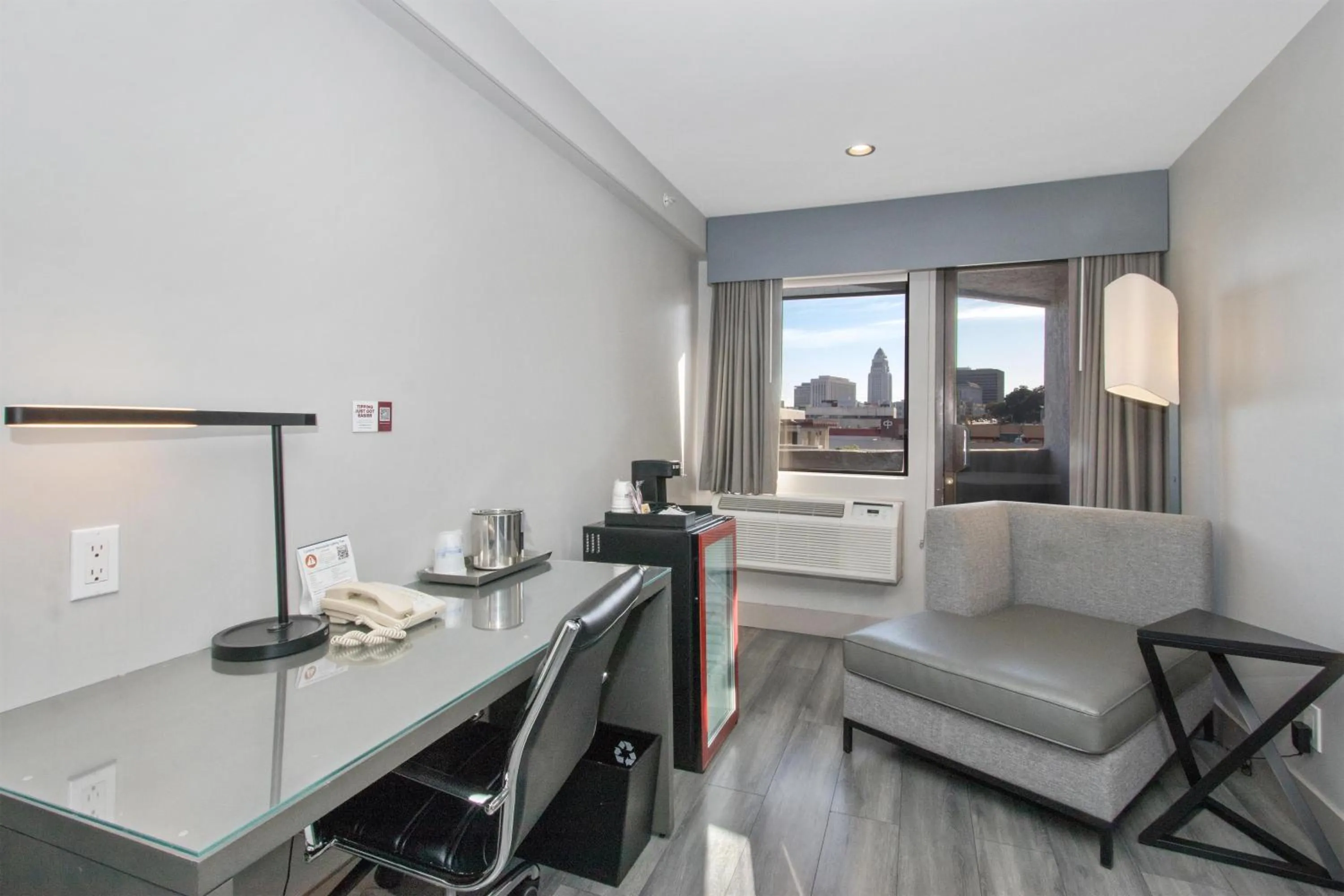 Bedroom in Aiden Los Angeles Downtown Dragon Gate Inn