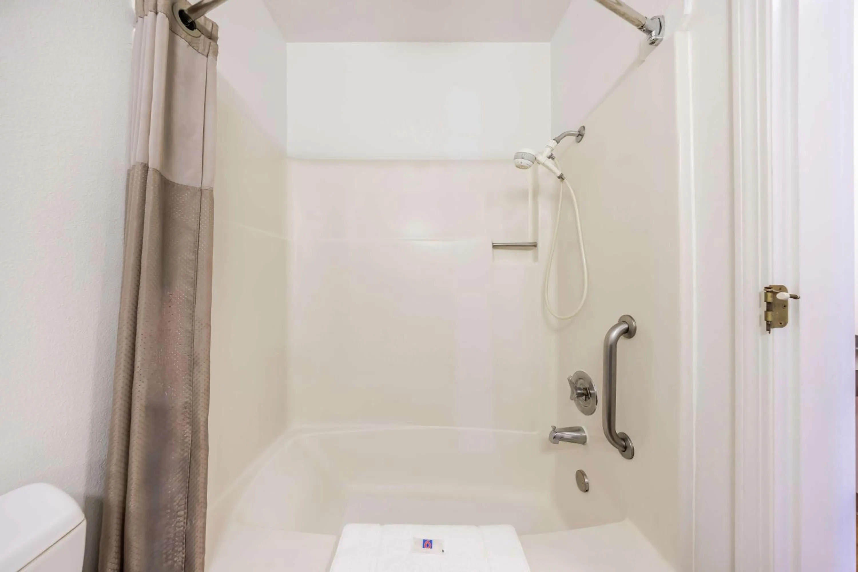 Bathroom in Motel 6-Canby, OR