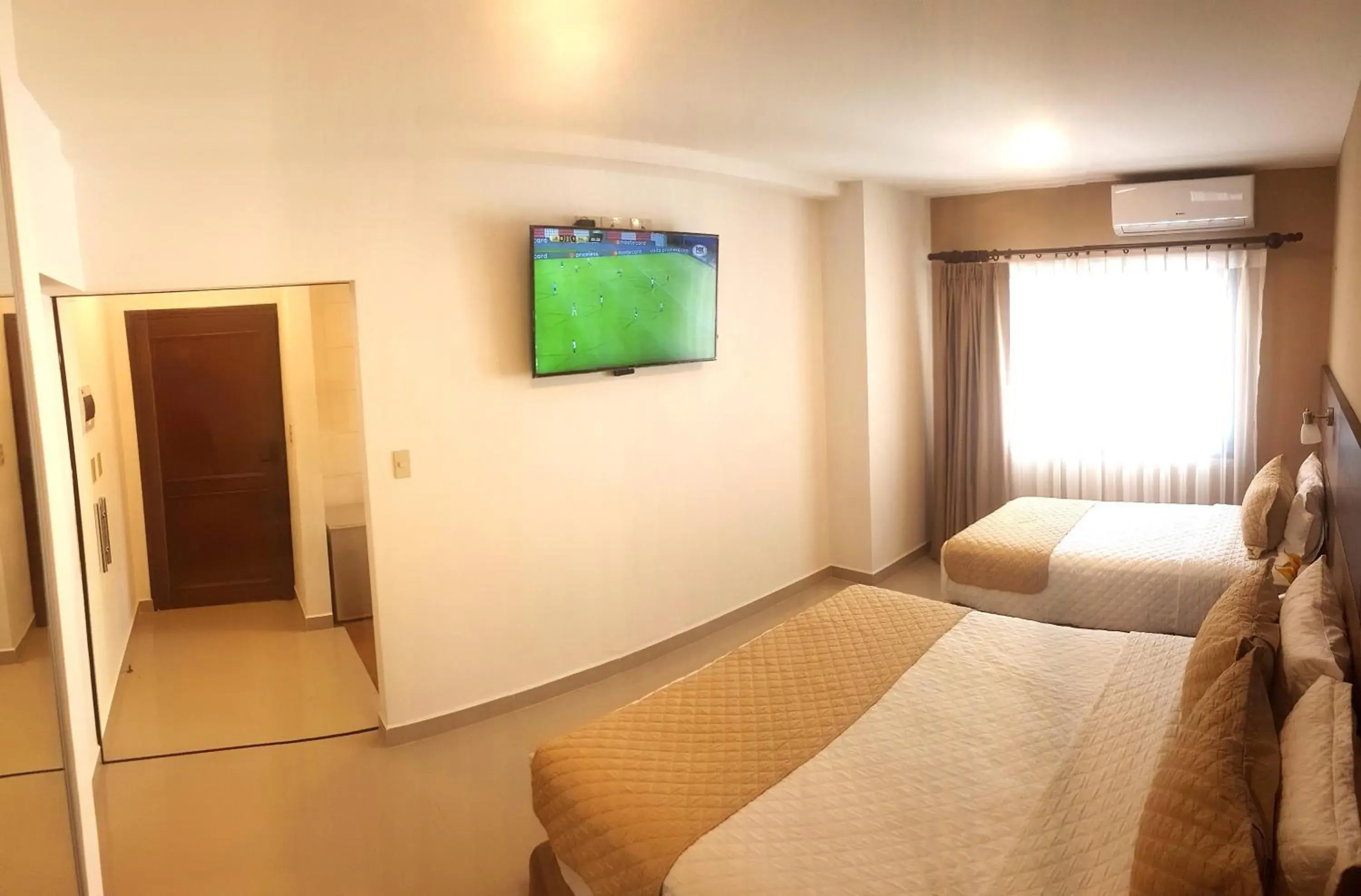 Studio - Disability Access in Premium Suites Deluxe Aparthotel Equipetrol Studio - Disability Access in Premium Suites Deluxe Aparthotel Equipetrol