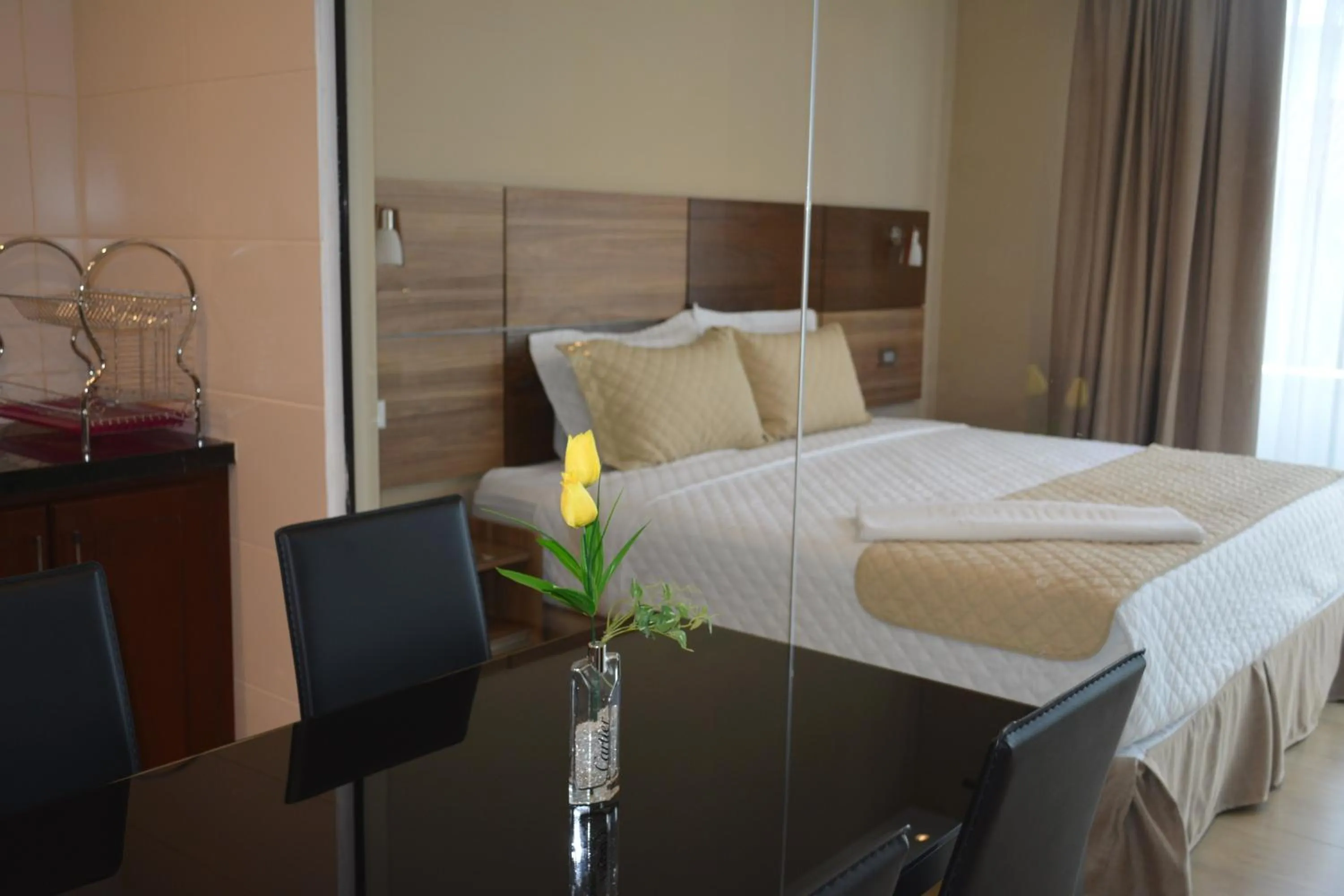 Bed in Premium Suites Deluxe Aparthotel Equipetrol