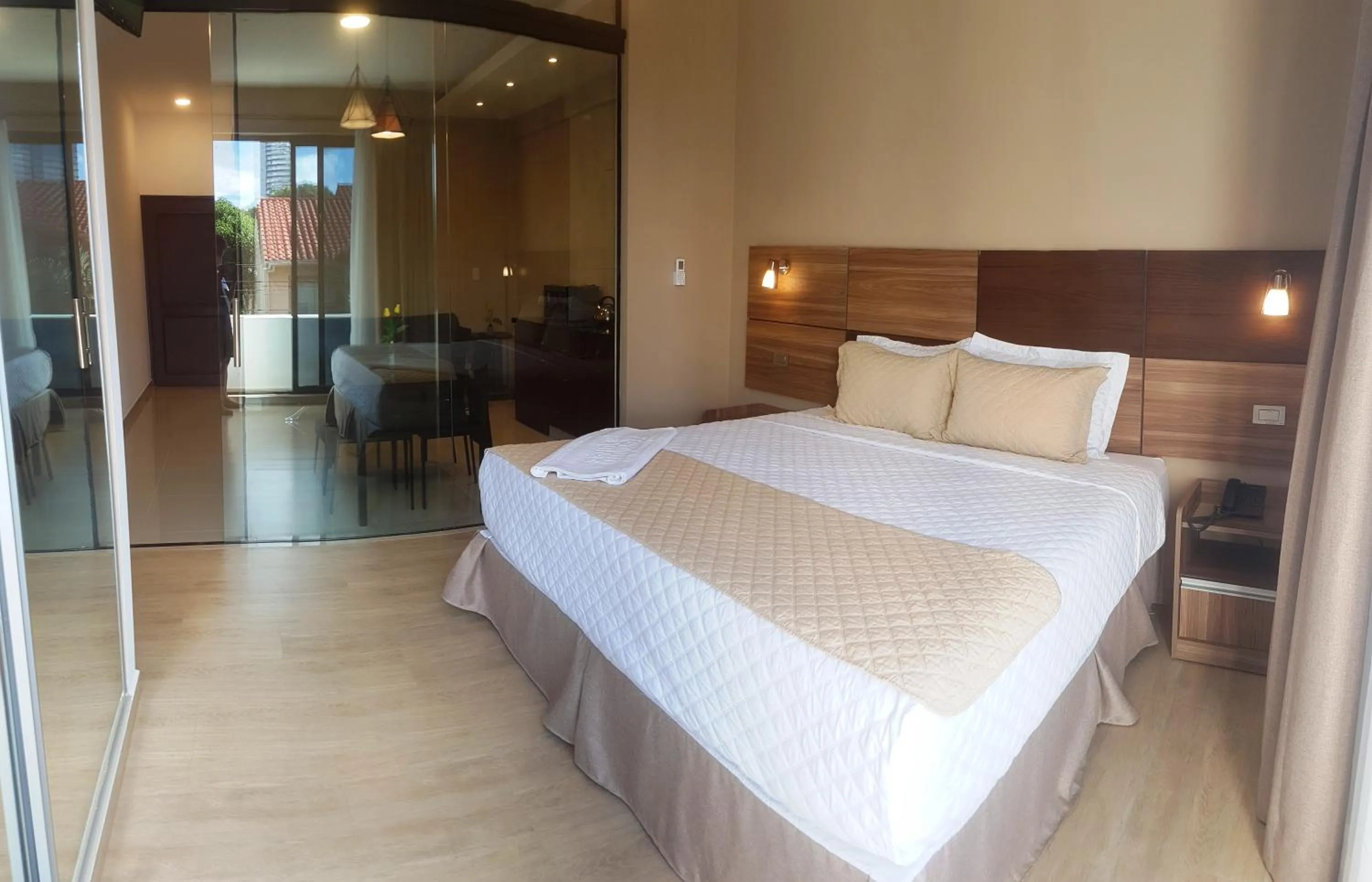 Bed in Premium Suites Deluxe Aparthotel Equipetrol