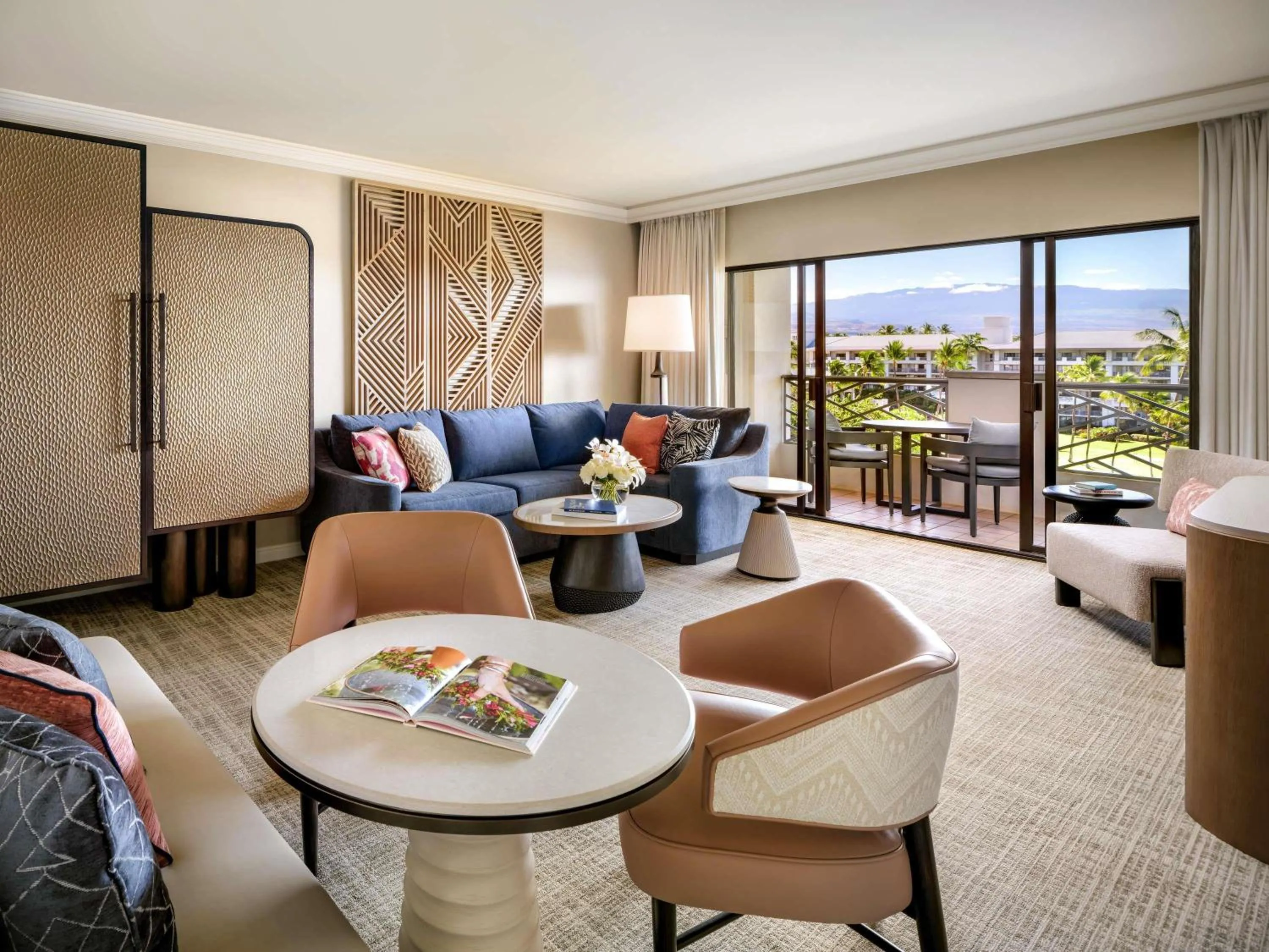 Bedroom in Fairmont Orchid