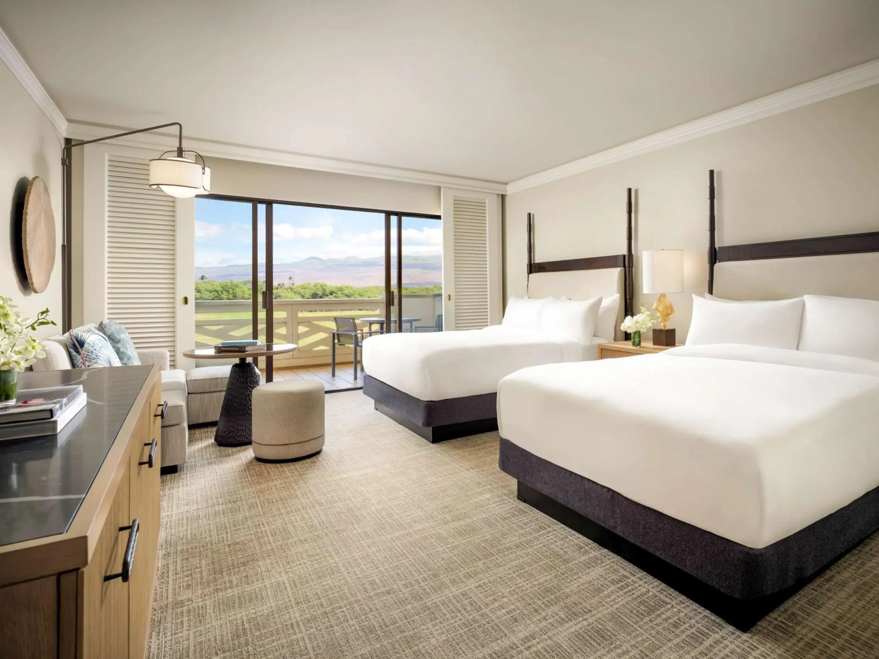 Queen Room with Partiel Ocean View in Fairmont Orchid Queen Room with Partiel Ocean View in Fairmont Orchid