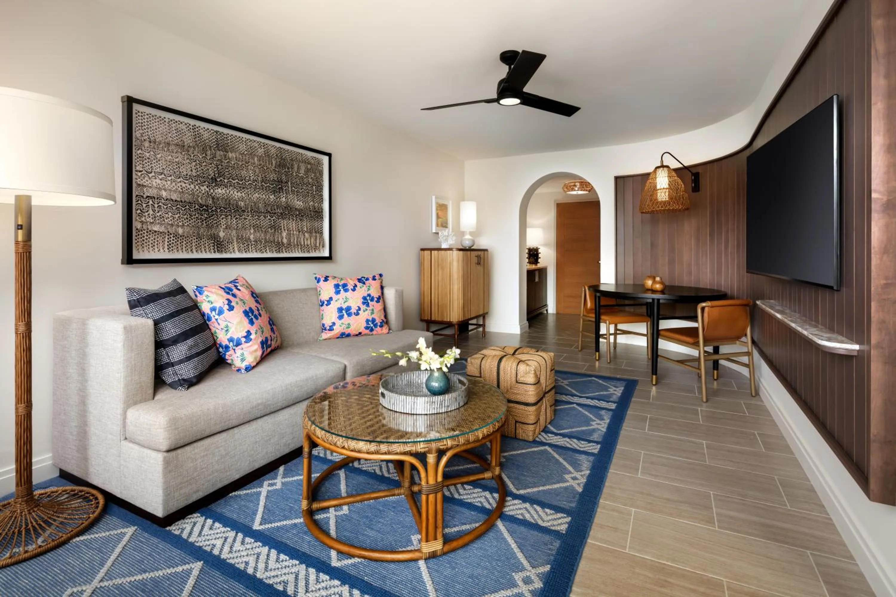 Living room in Fairmont Kea Lani, Maui