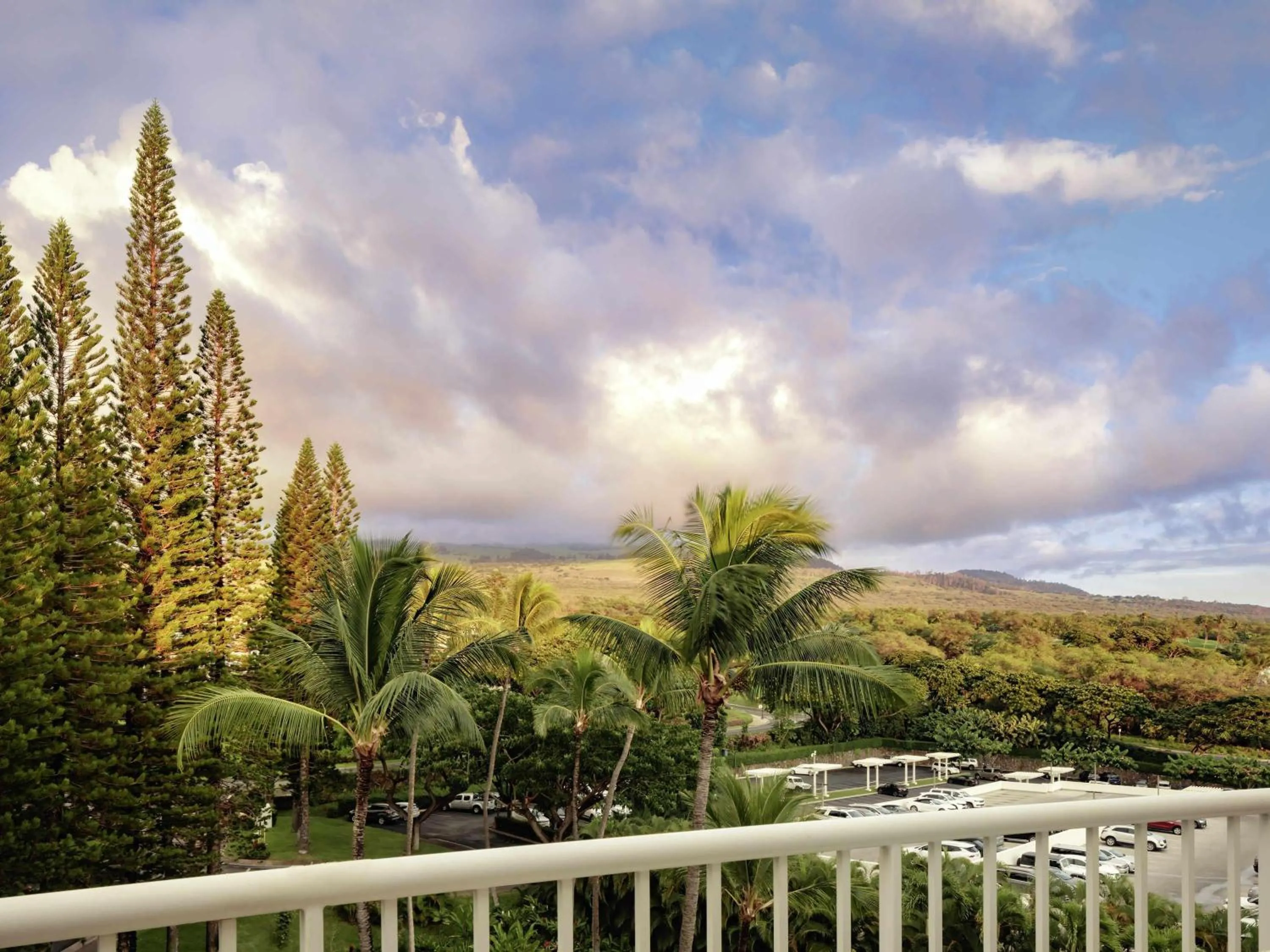 Bedroom in Fairmont Kea Lani, Maui