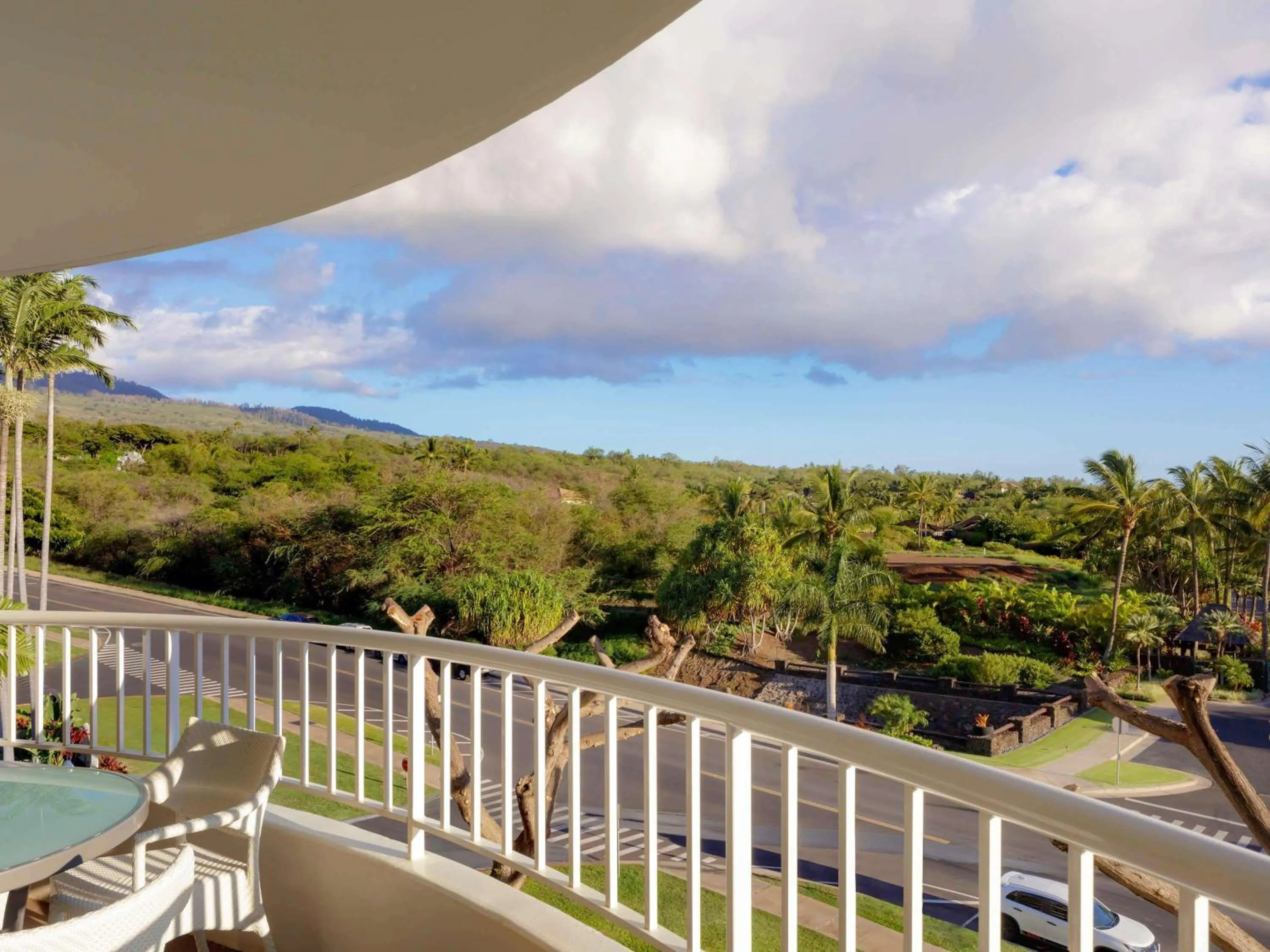 Bedroom in Fairmont Kea Lani, Maui