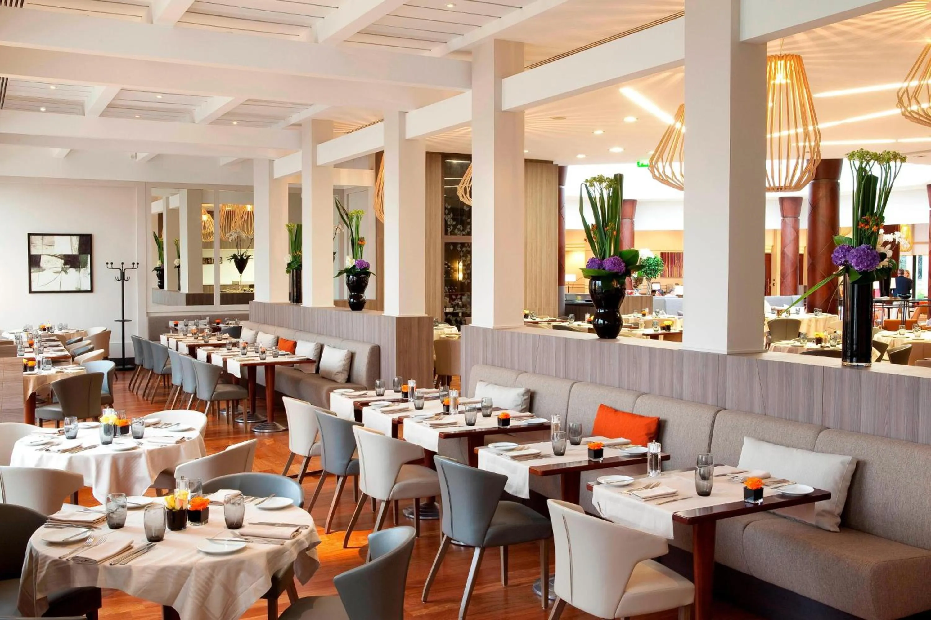 Restaurant/places to eat in Paris Marriott Charles de Gaulle Airport Hotel