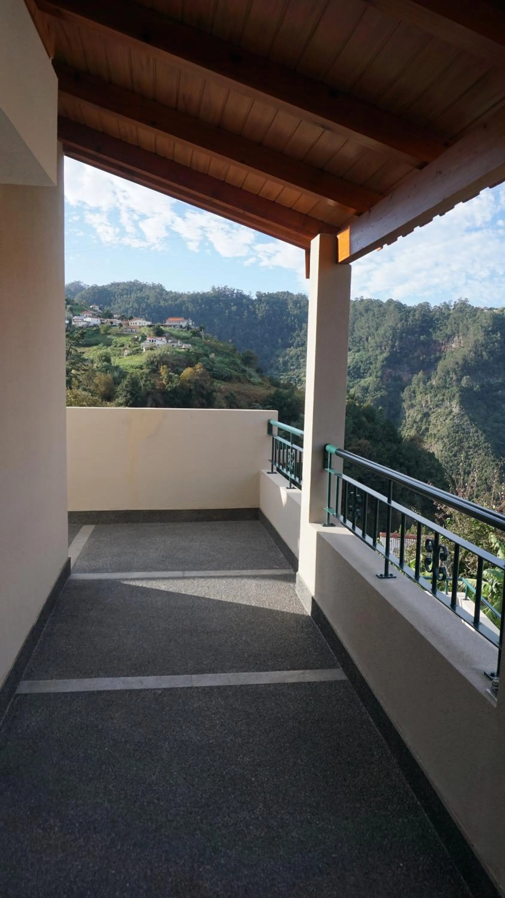 Property building in Ilha & Montanha - Turismo Rural