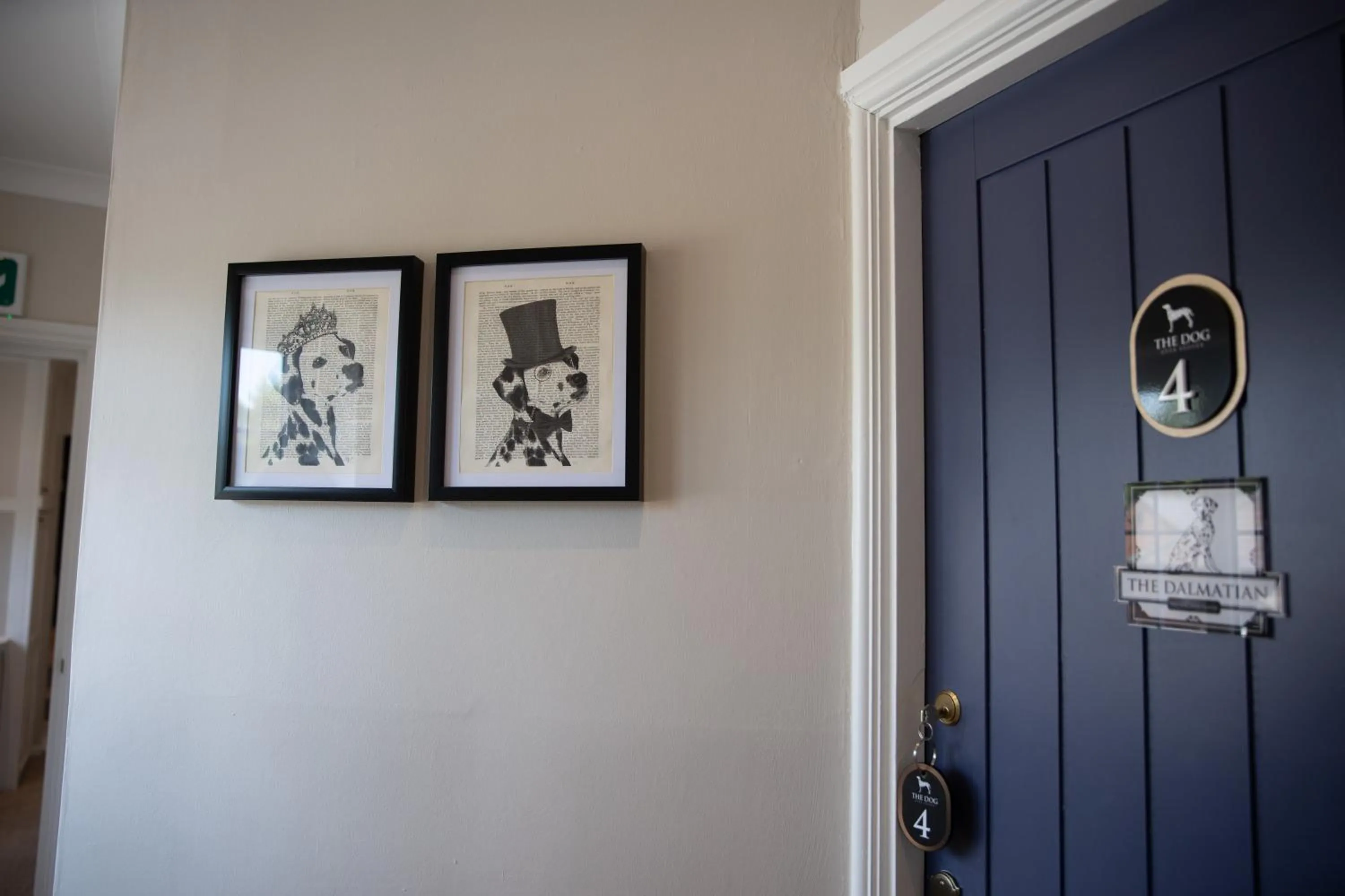 Bedroom in The Dog in Over Peover