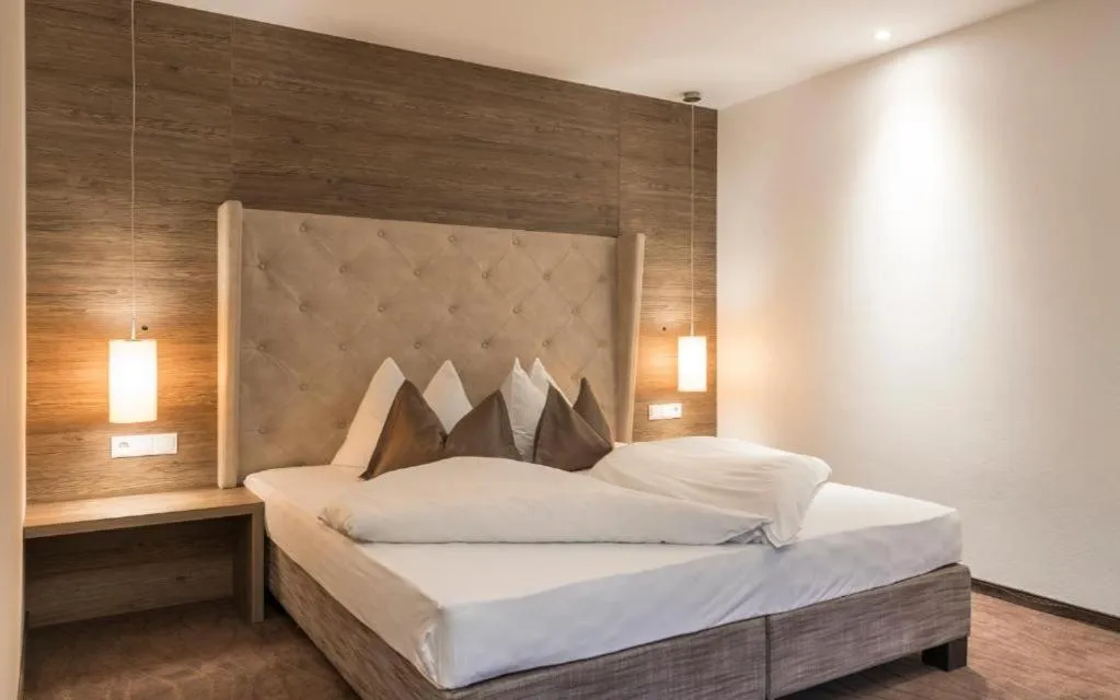 Bed in Hotel Rosengarten