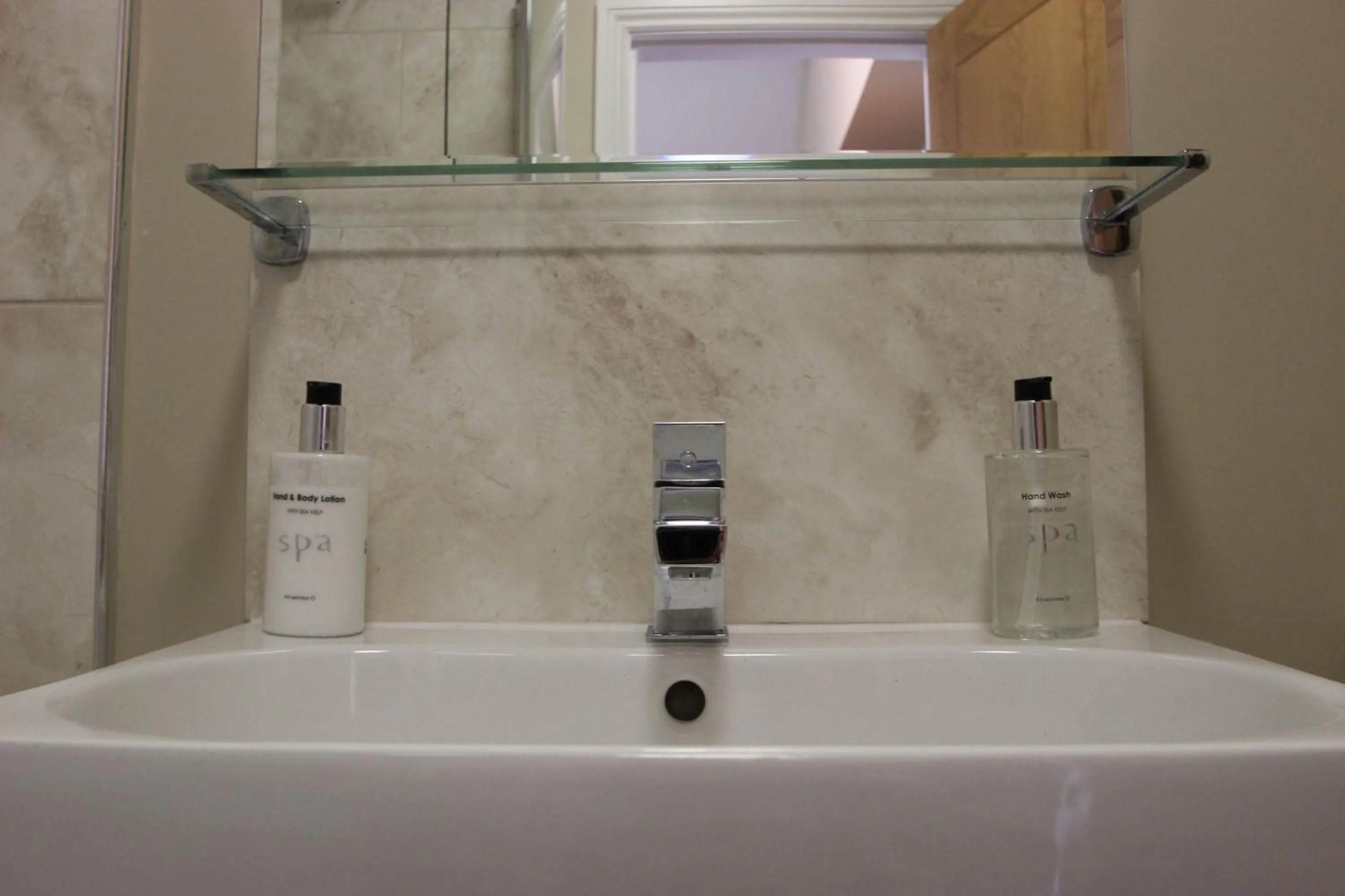 Bathroom in The Badger Inn