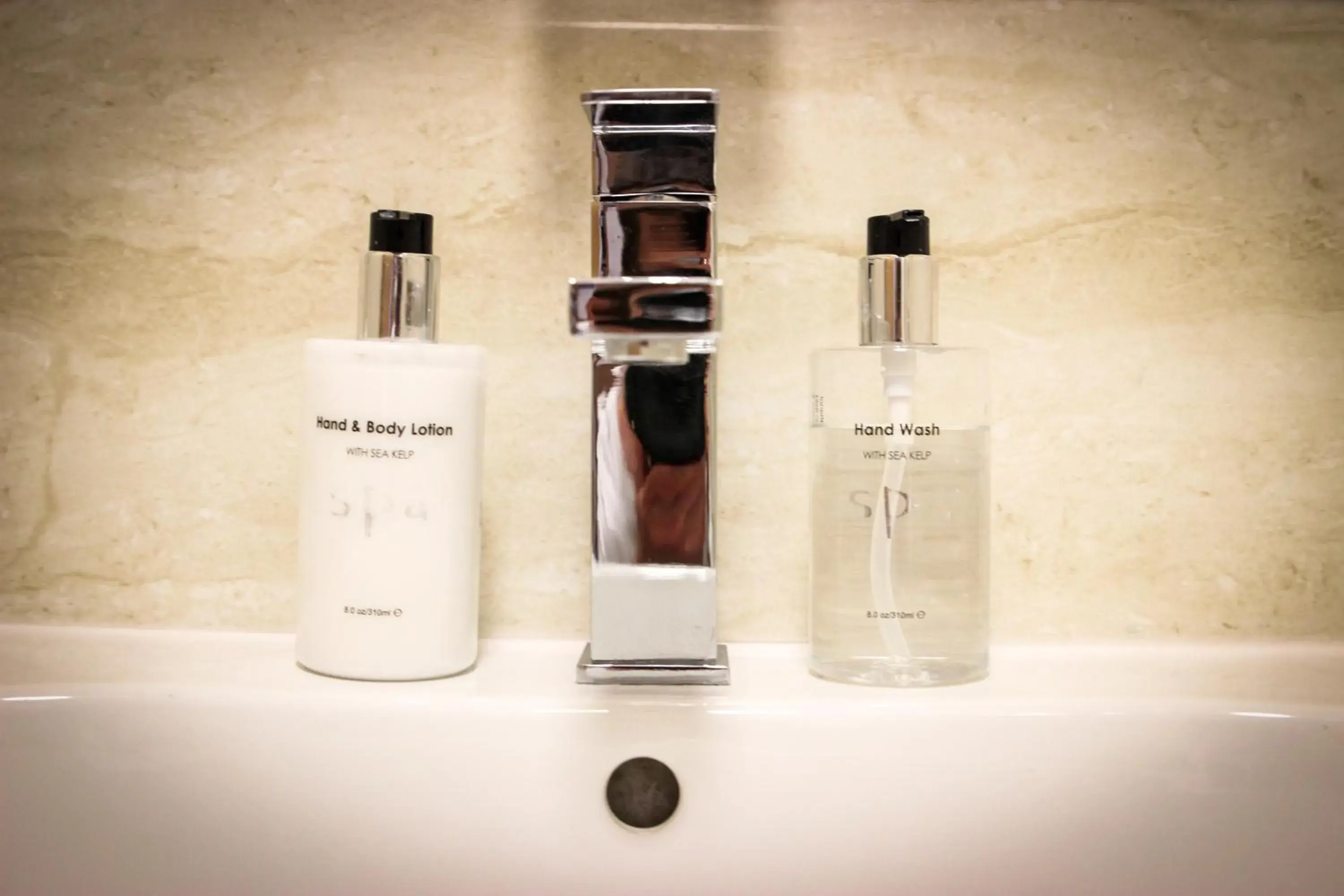 Superior Family Room in The Badger Inn Superior Family Room in The Badger Inn