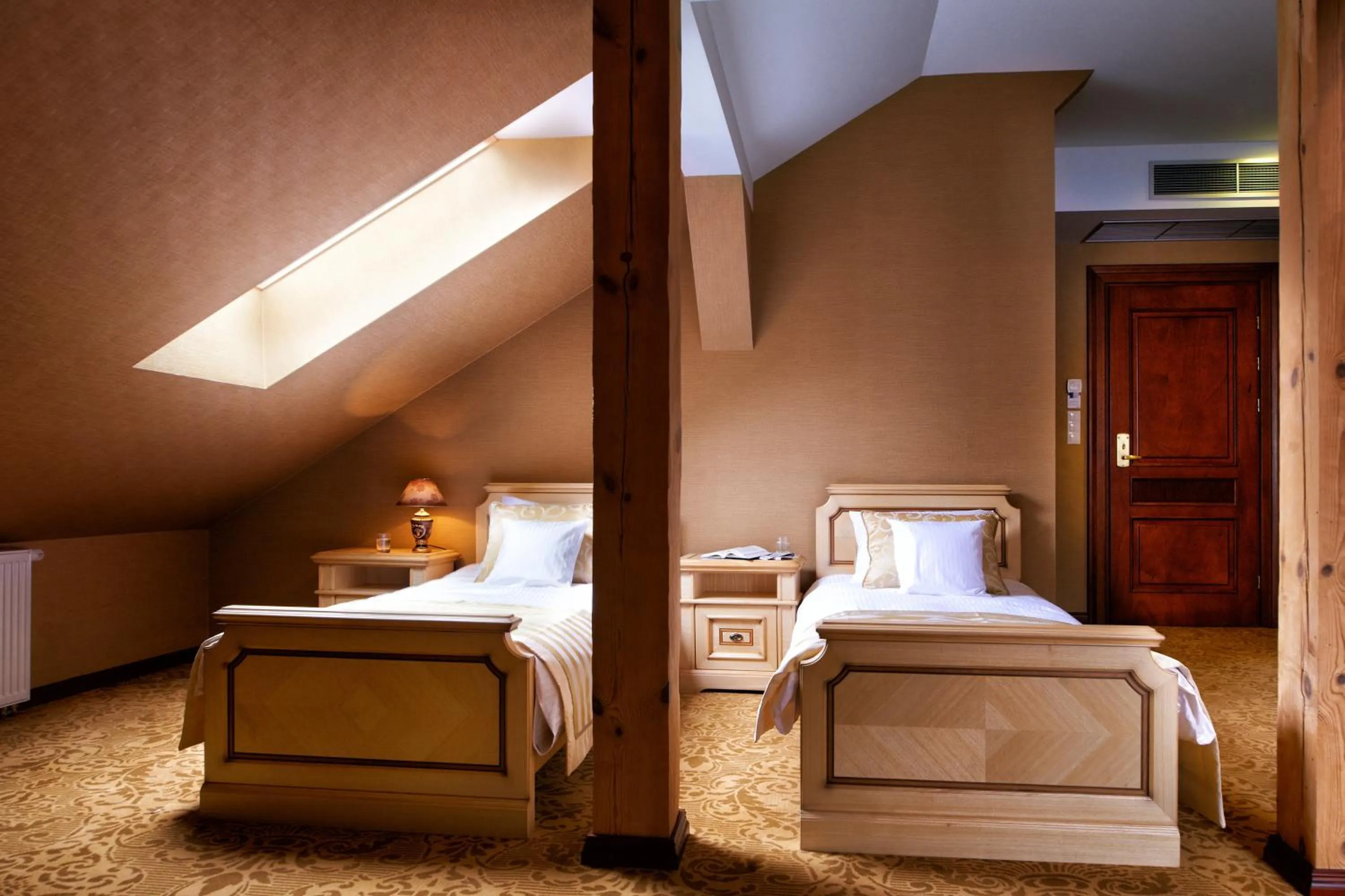 Bed in Pałac Żelechów Spa & Wellness