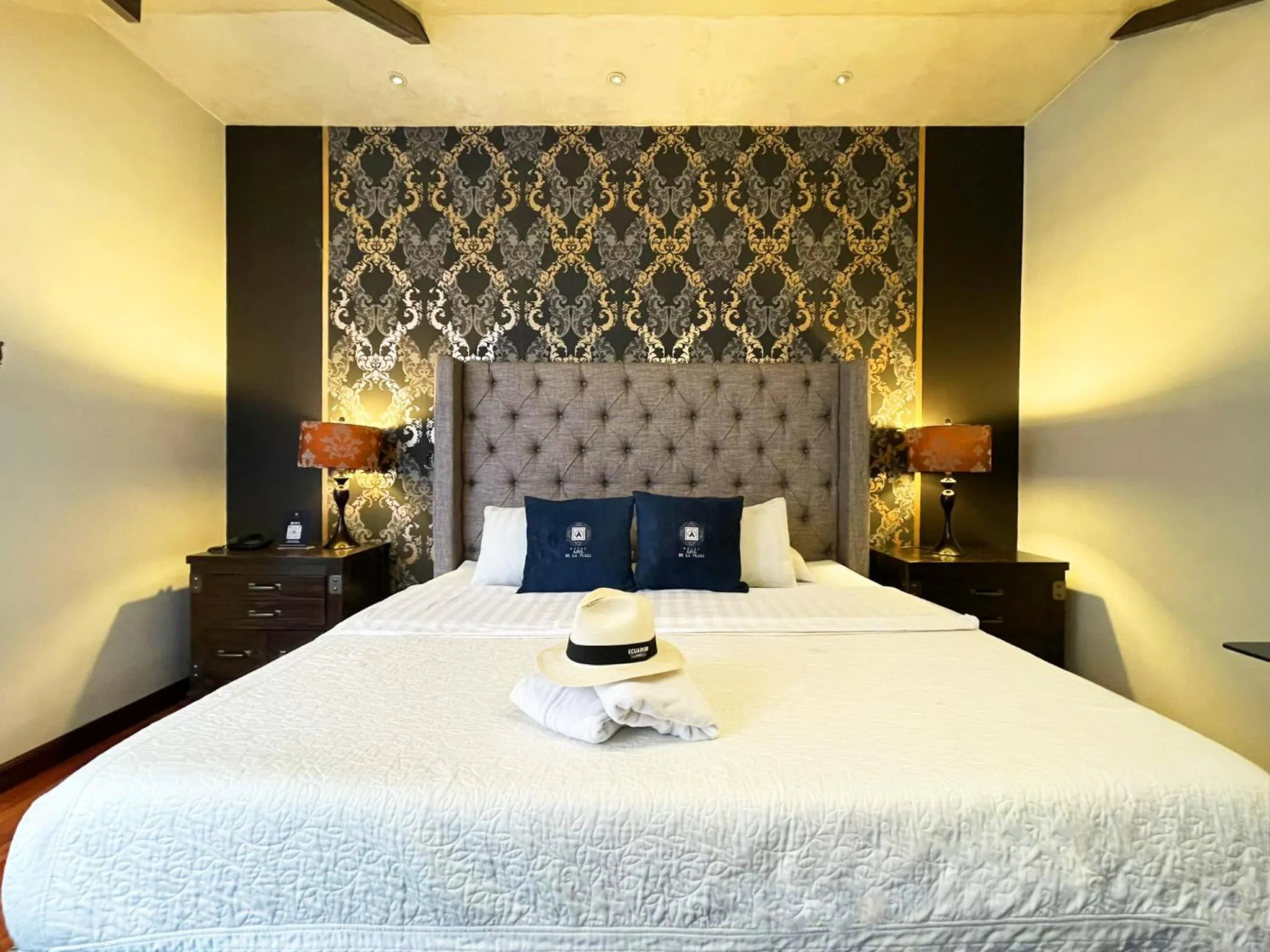 Bedroom, Bed in Hotel Azul de la Plaza by Chat Noir