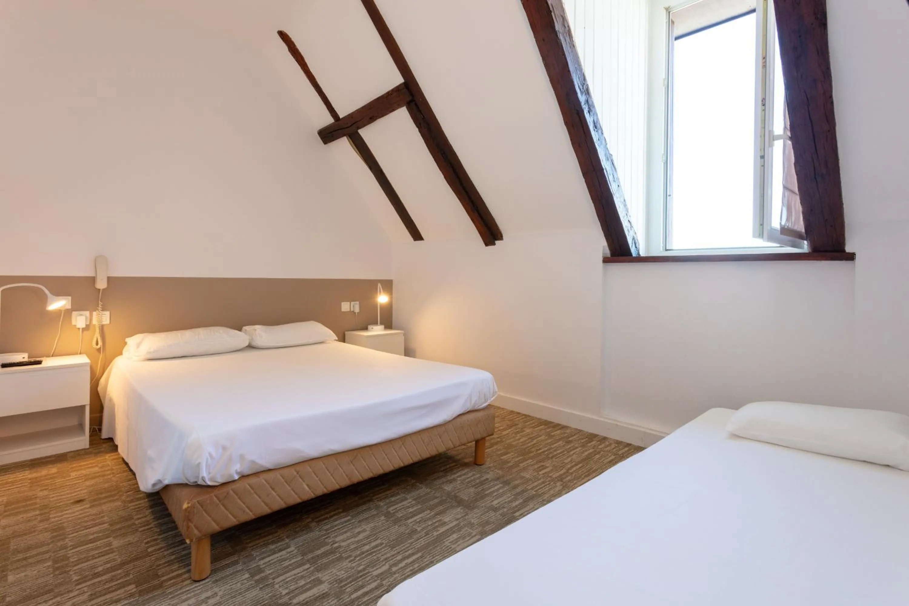 Bedroom, Bed in Hotel du Clocher